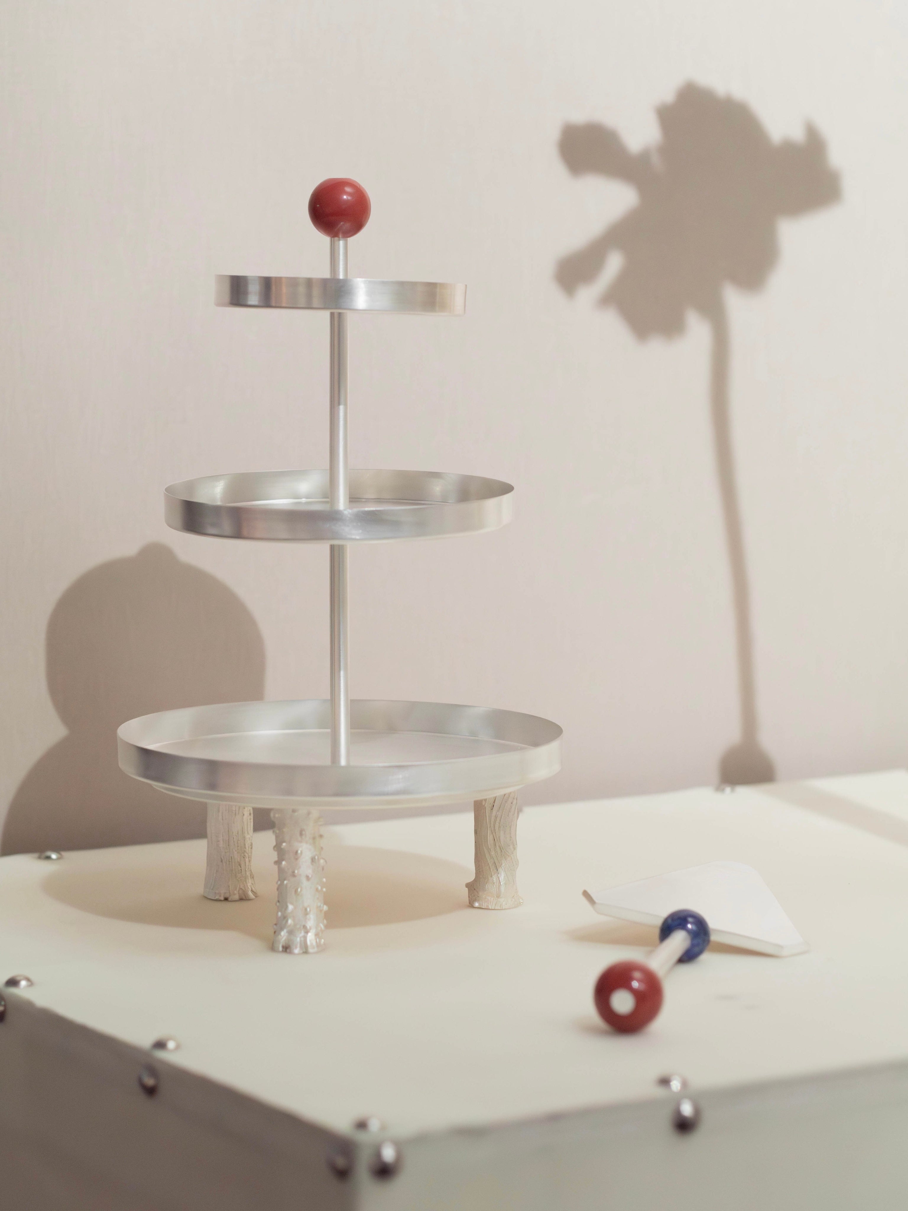 Cake Server — side angle