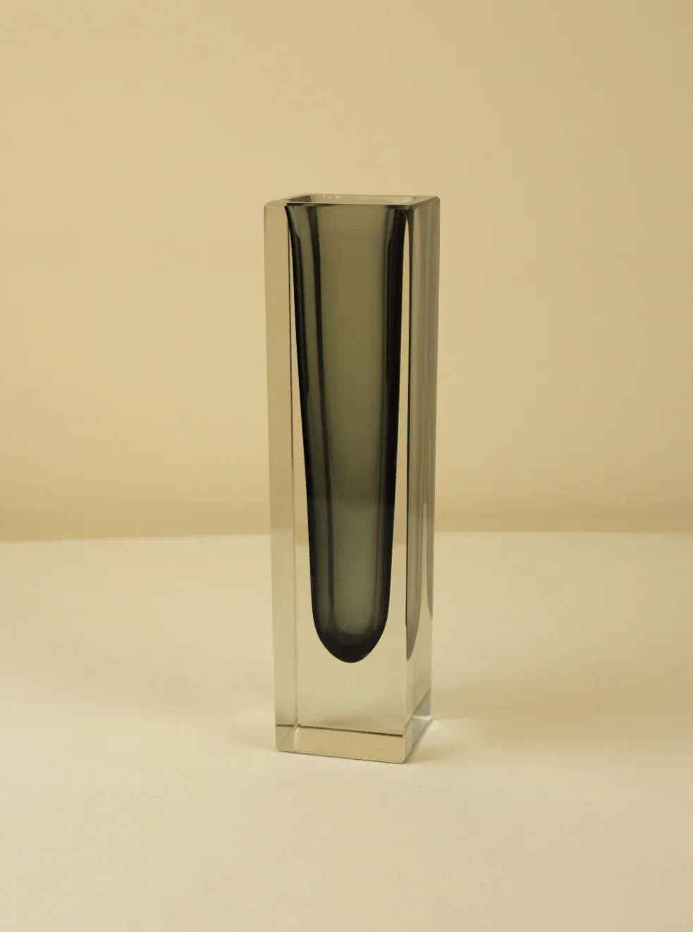 Alessandro Mandruzzato Murano Vase