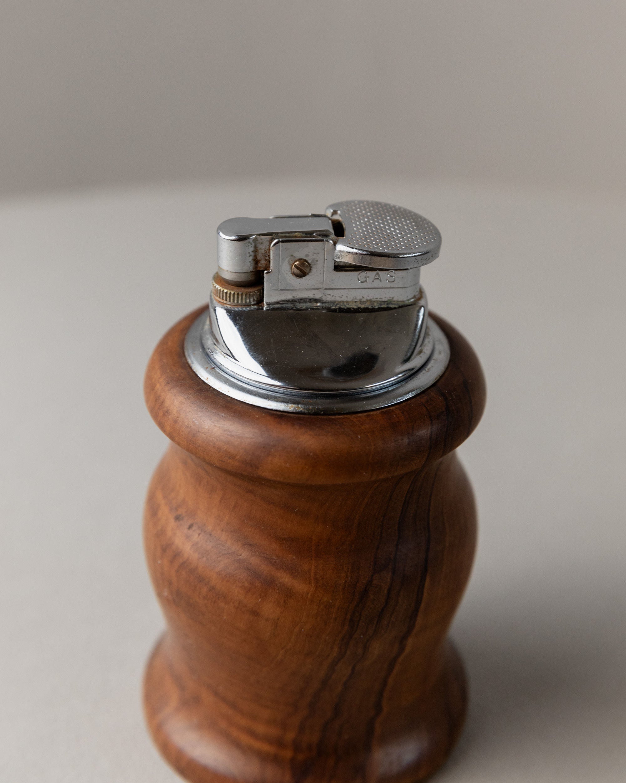 Curved Wooden Table Lighter, Italy 1960s — top view of polished wooden body