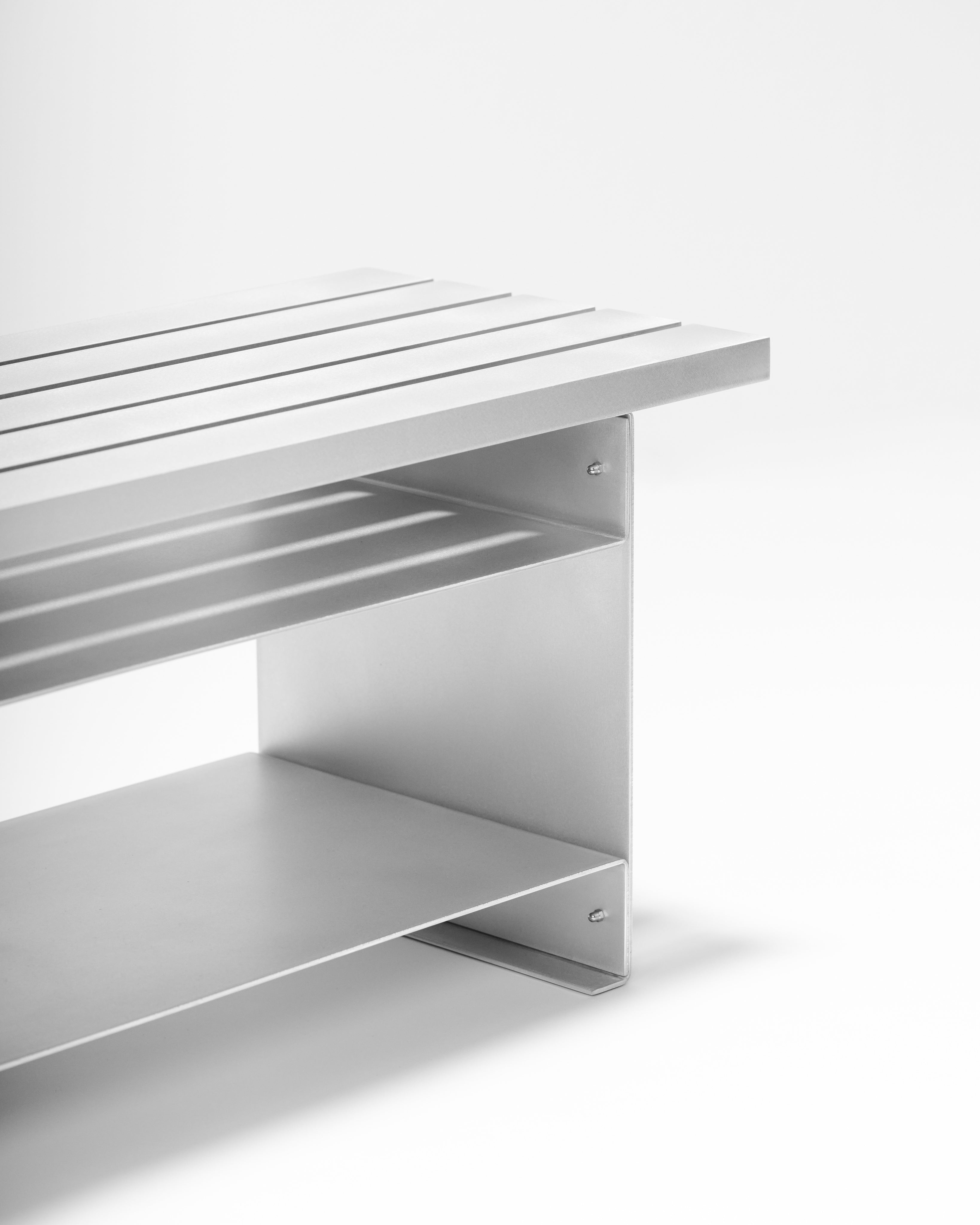 Wing Bench — alternate view