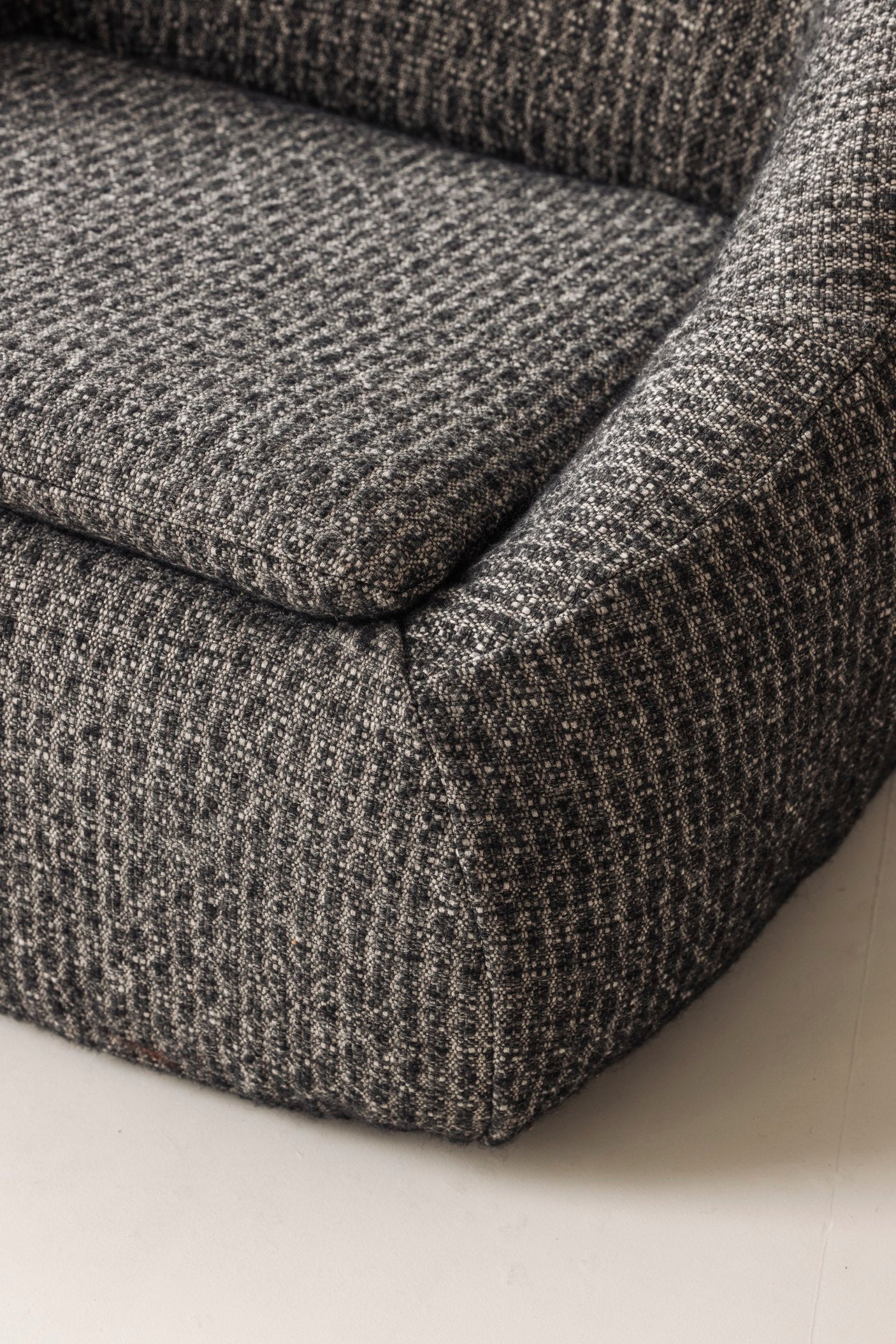 Sculptural French lounge chair, 1960s. — in context