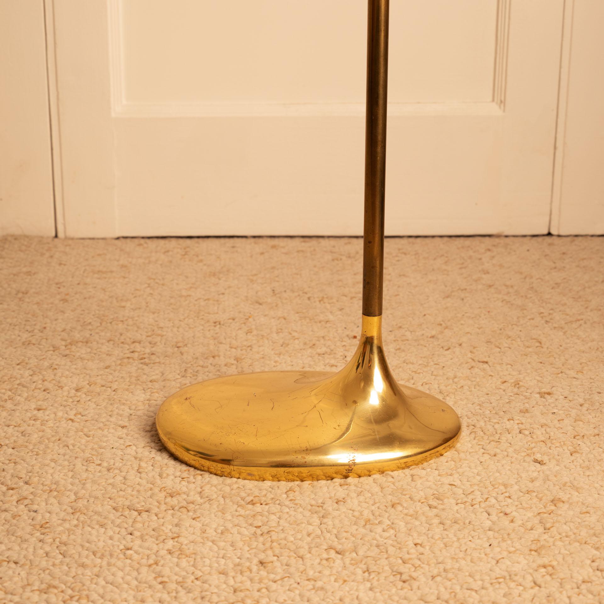 Santoni Floor Uplighter — close-up