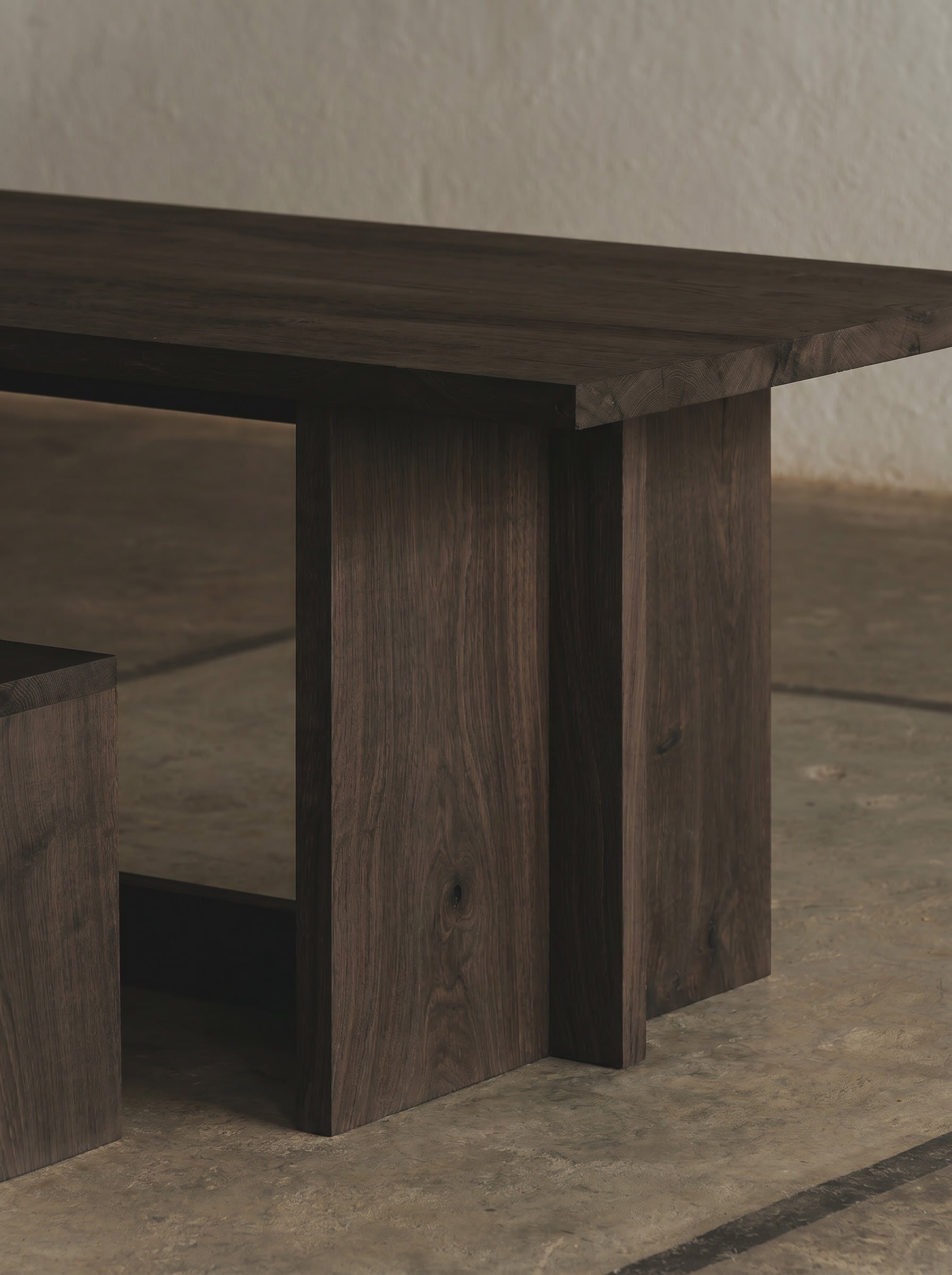 Paris Dining Table — close-up