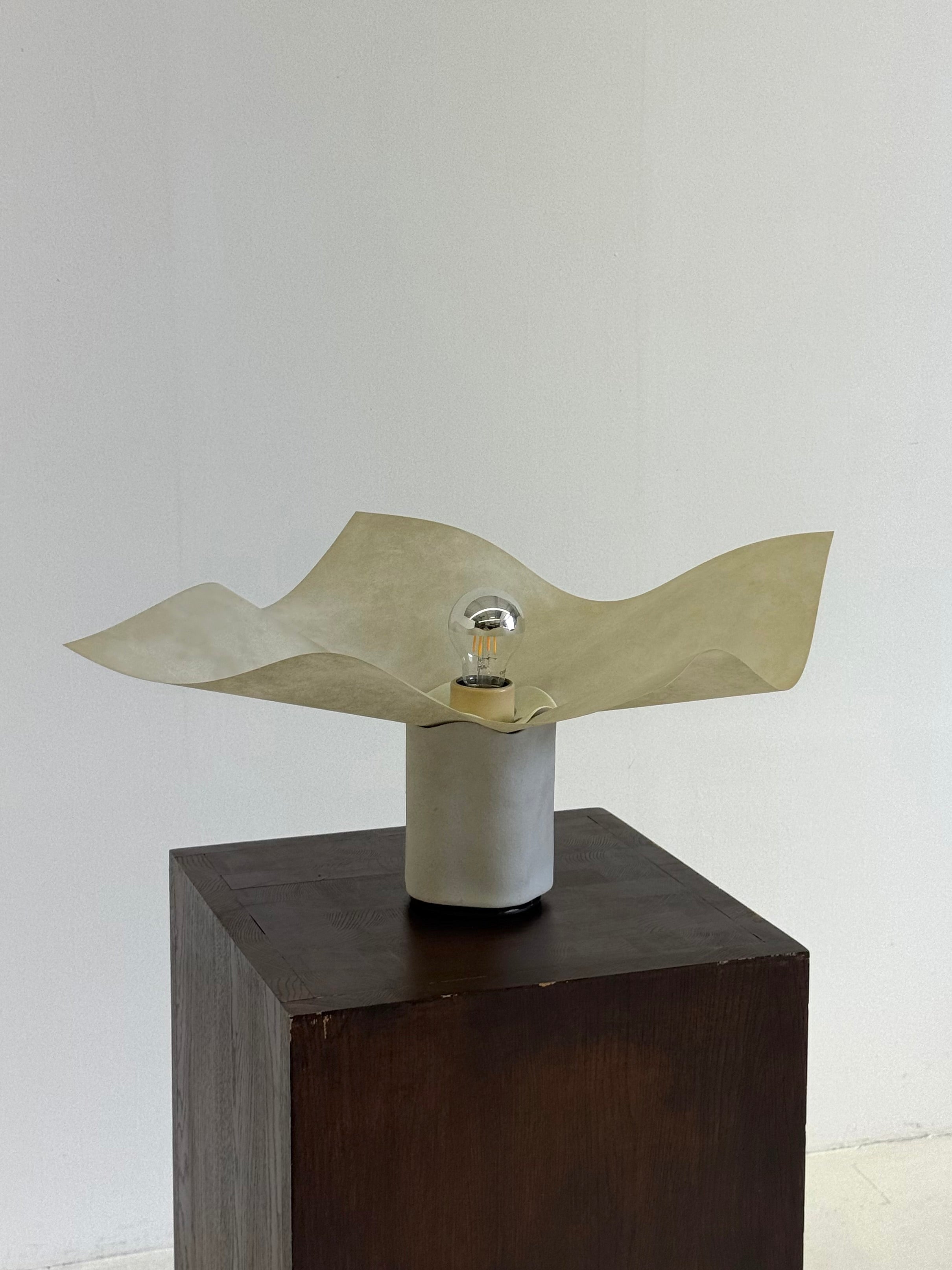 Area table lamp by Mario Bellini for Artemide — view 11