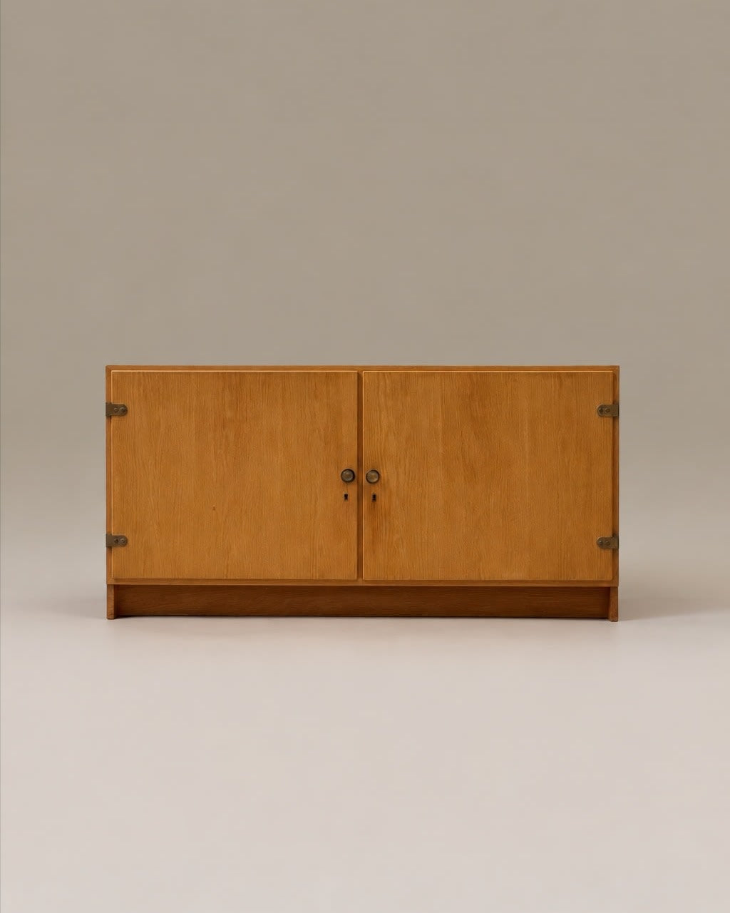 Rare Børge Mogensen Oak Cabinet for Karl Andersson & Söner, 1960s by Rémanence | The Oblist