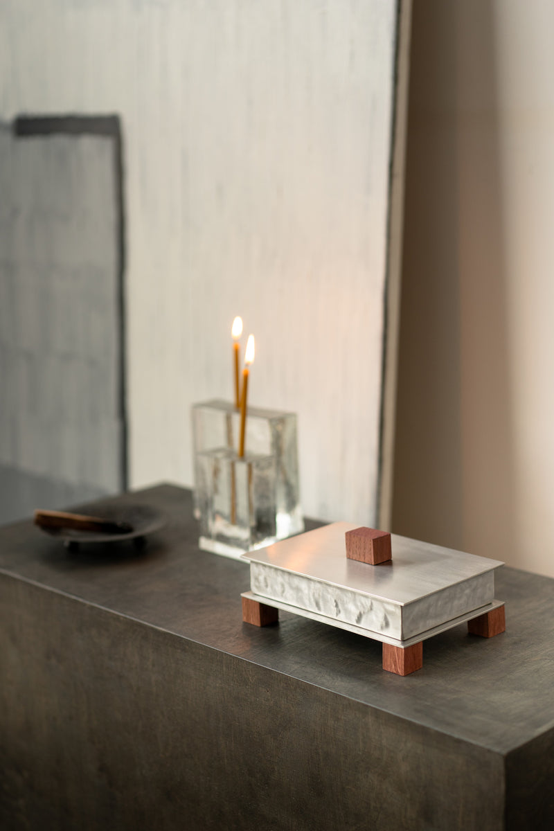 Yuma Card Box — detail view