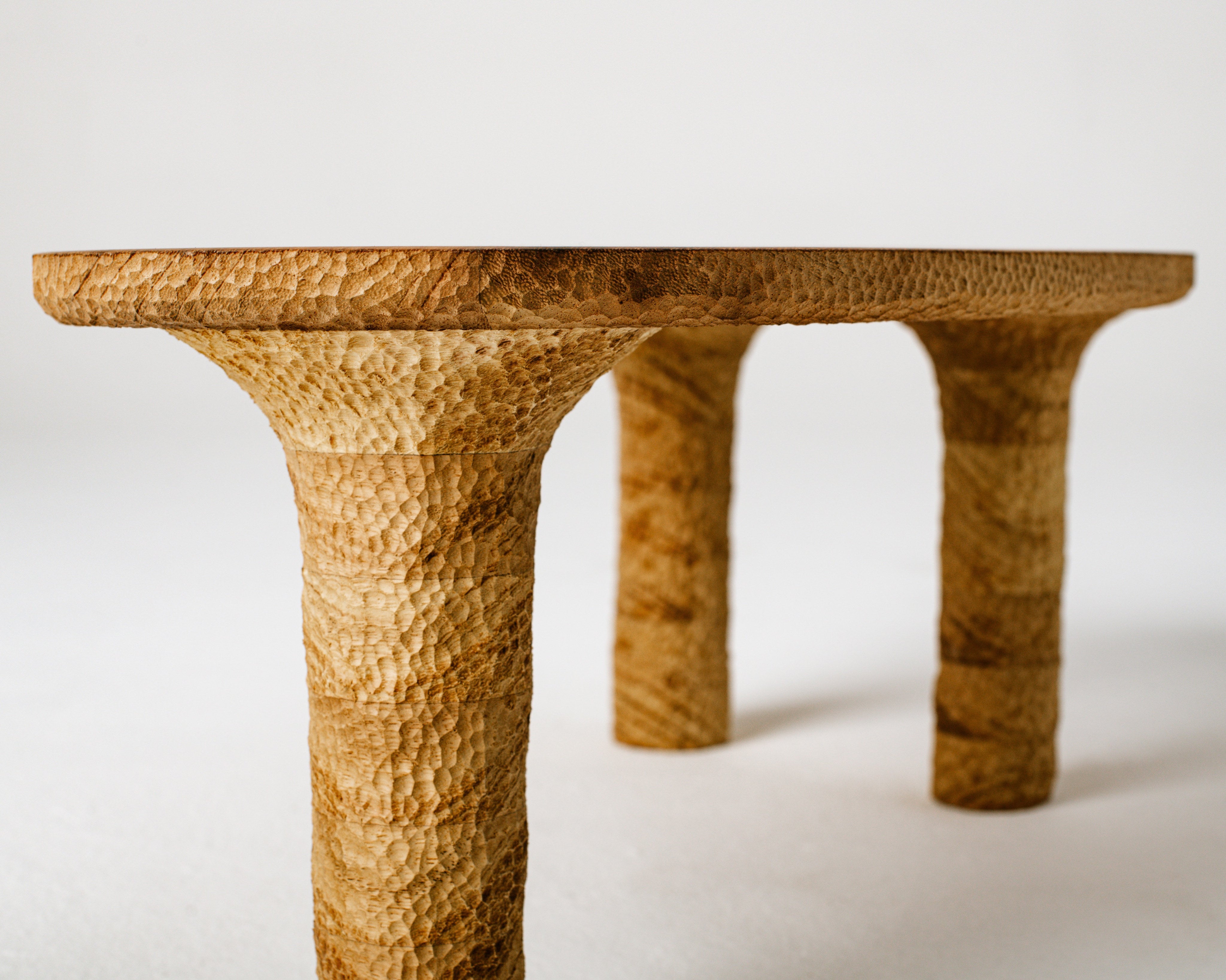 Table basse texturée biologique