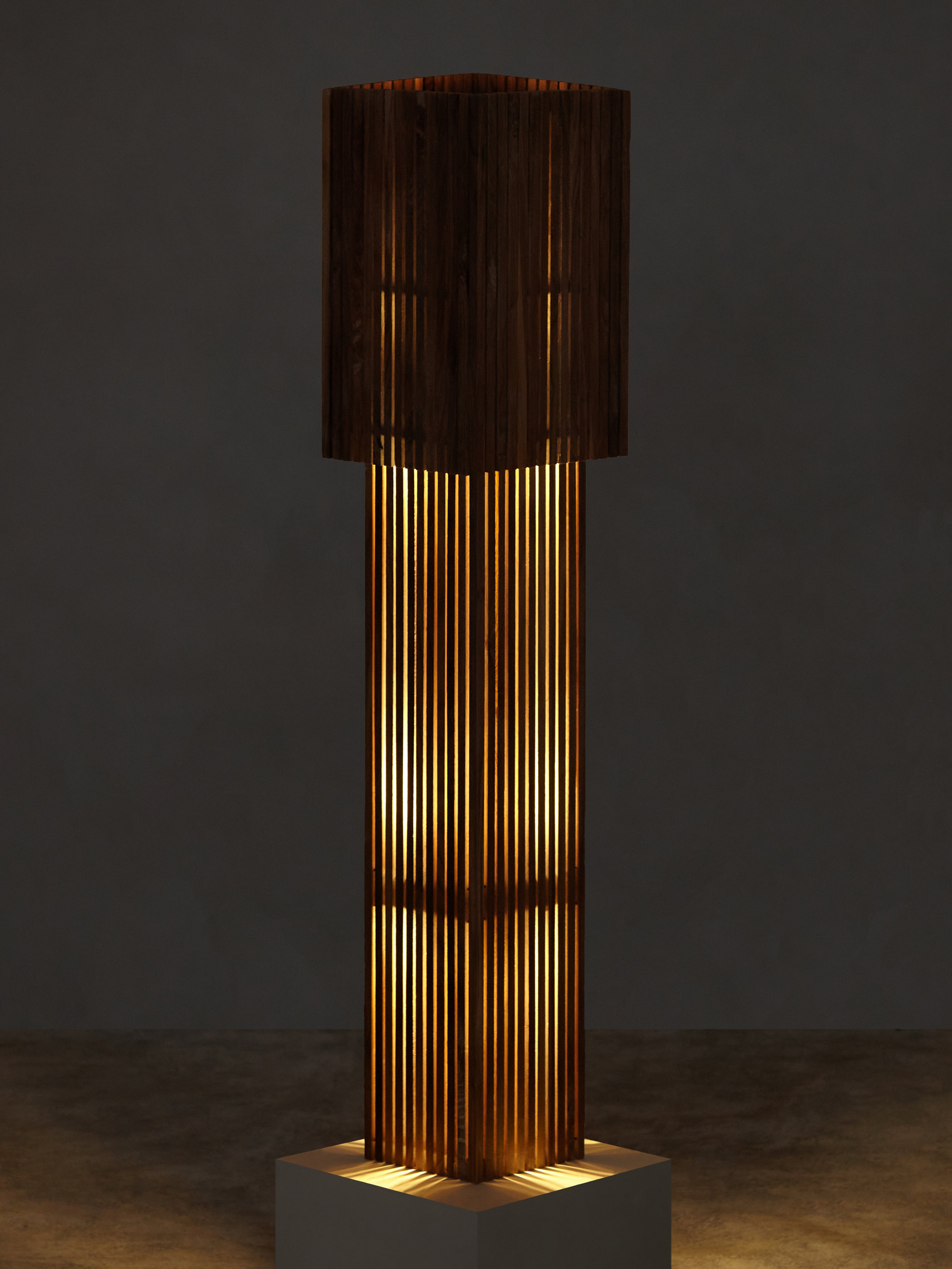Wooden Parallilo Floor Lamp — alternate view