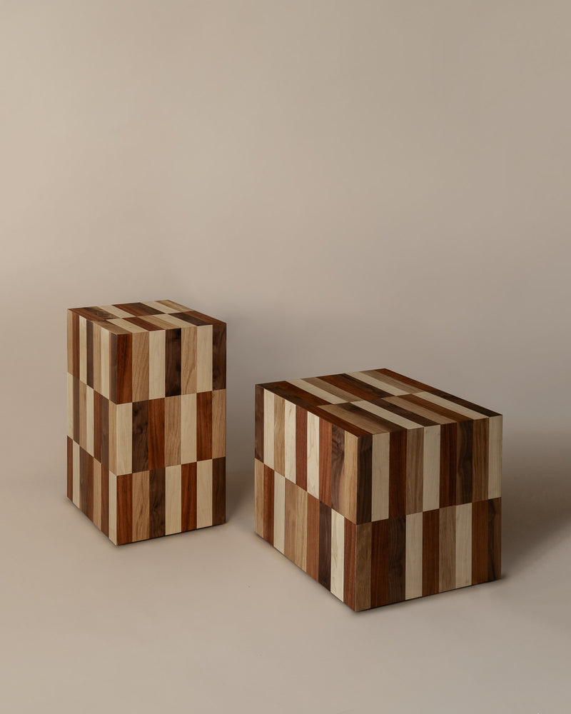 MORA Wooden Auxiliary Table — close-up of striped wood surface