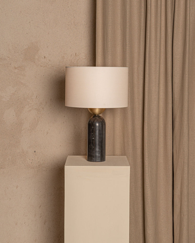 'Peona' Table Lamp in Black Marble — detail view