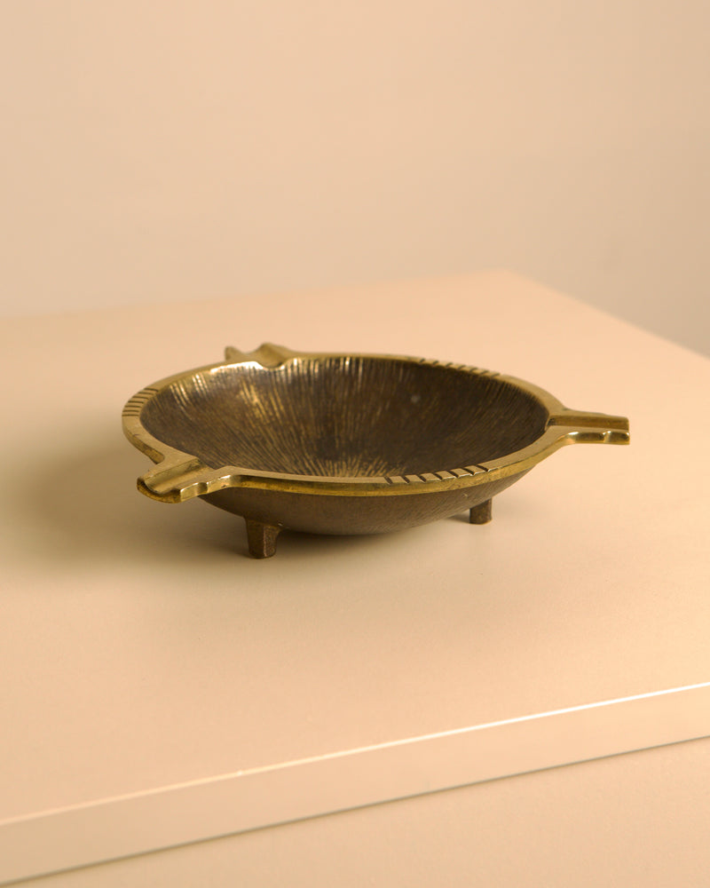Italian bronze ashtray, 1940s by Treaptyque | The Oblist