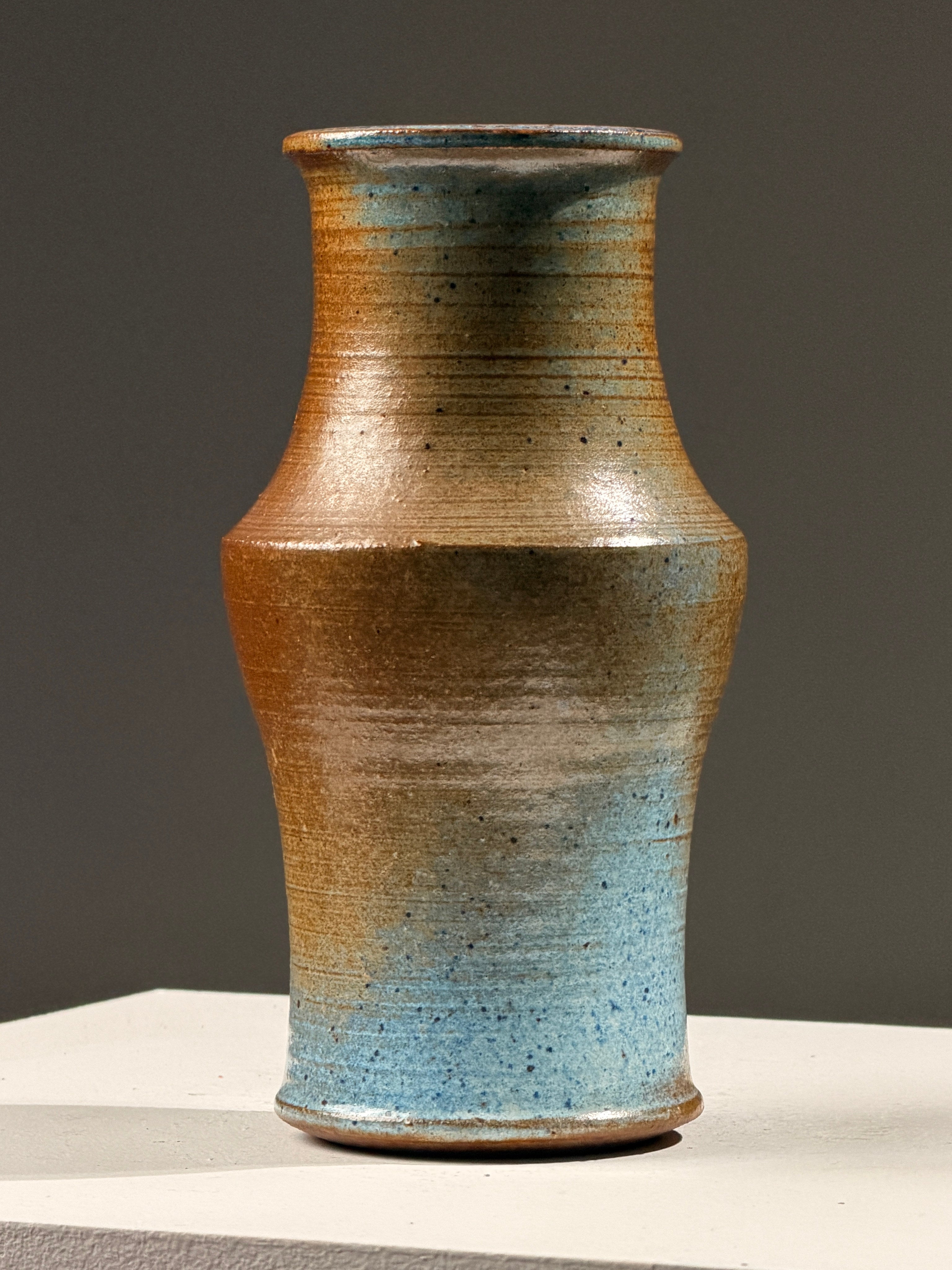 Brown and blue glazed stoneware vase, circa 1970 — detail view