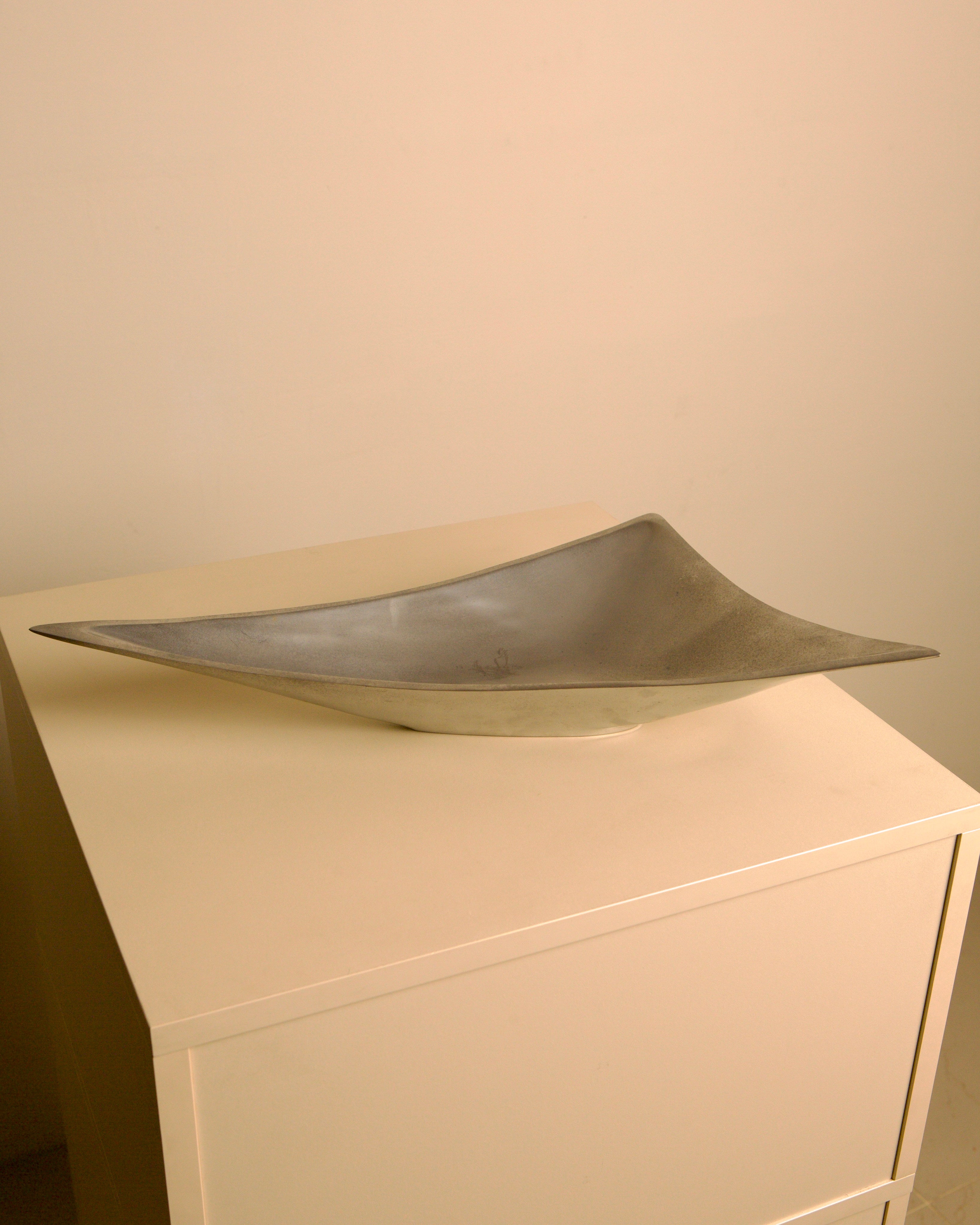 Italian "Triangle" aluminium catch-all, 1980s by Treaptyque | The Oblist