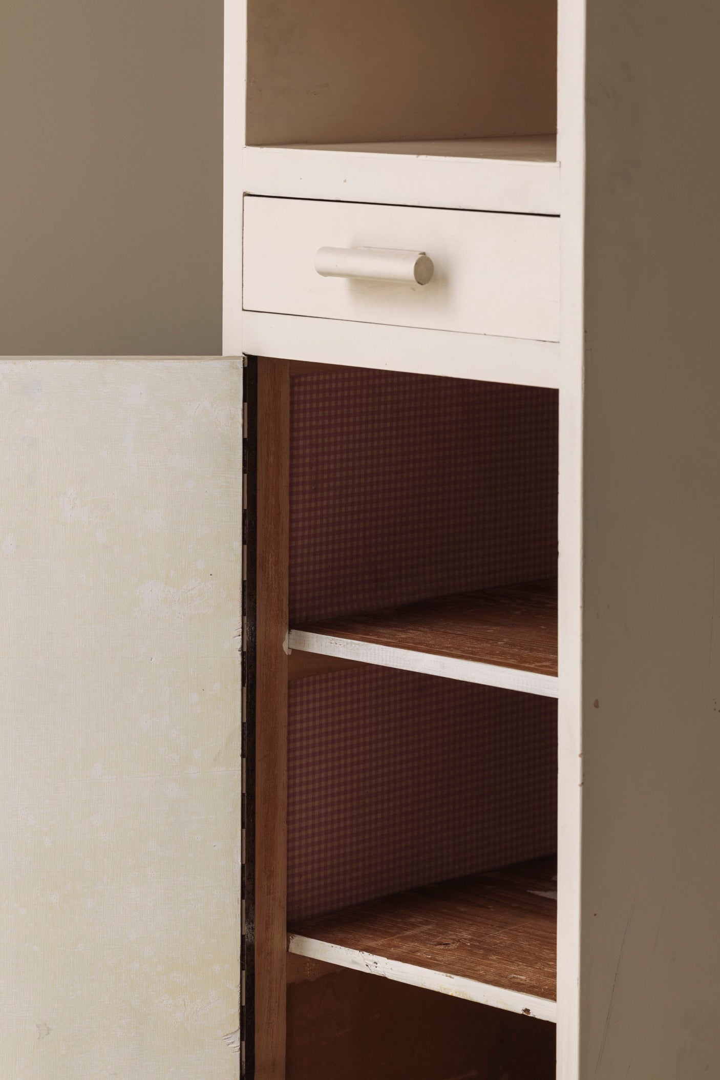 Elegant Modernist Cabinet from the 1930s — close-up of interior wood shelves