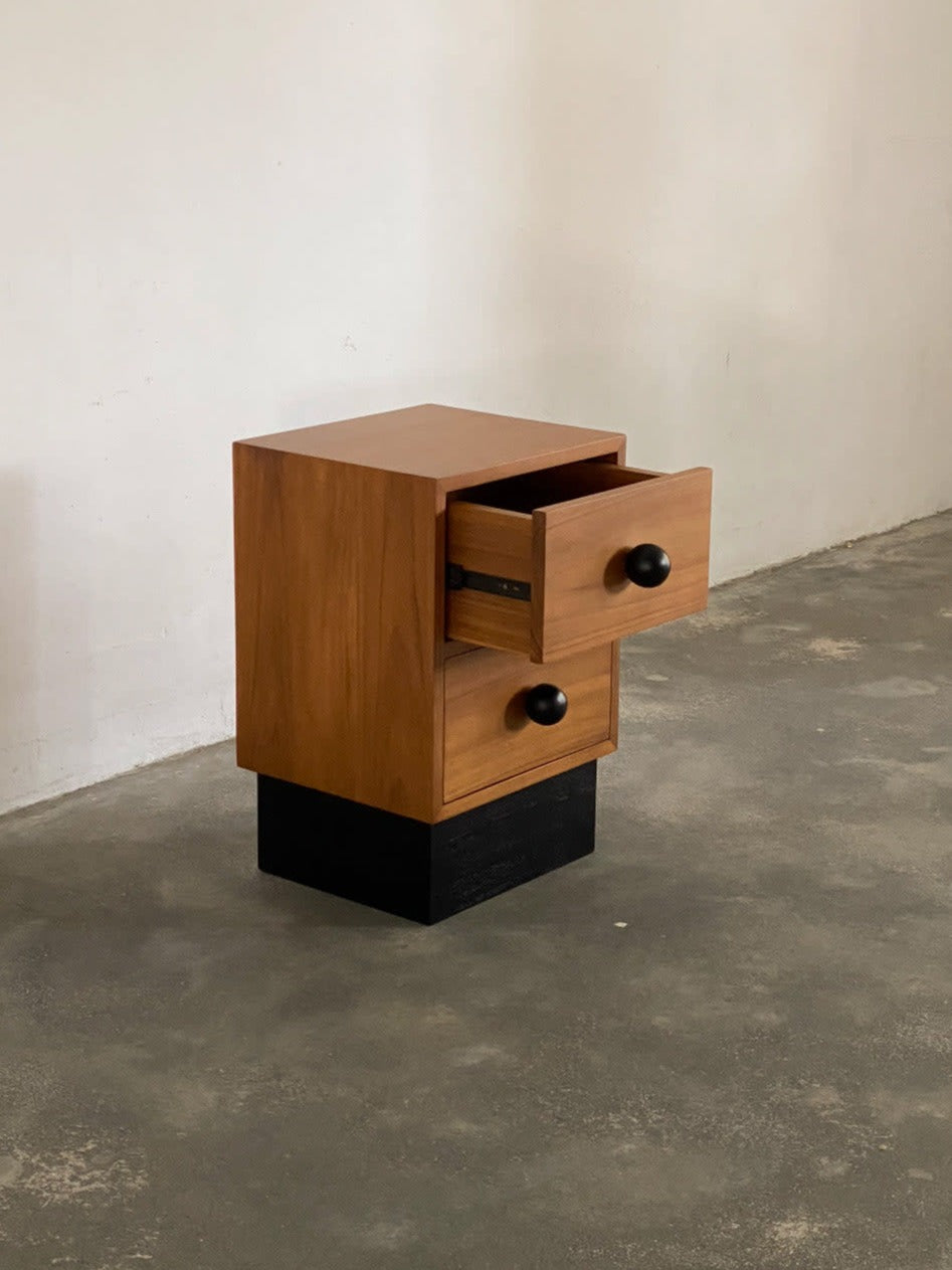 Mamun Side Table in Solid Teak — detail view