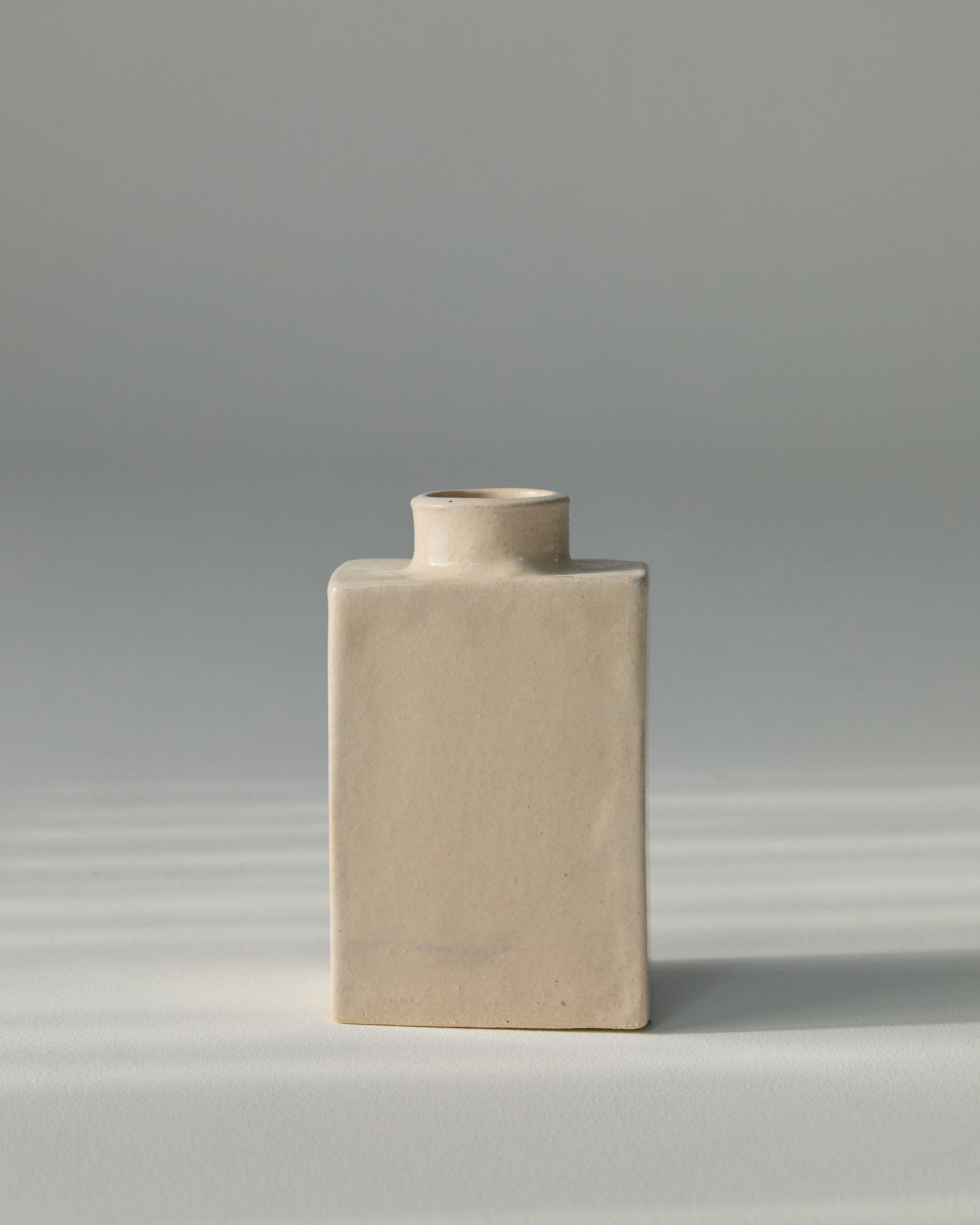 Cuubik Small Neige Ceramic Vase
