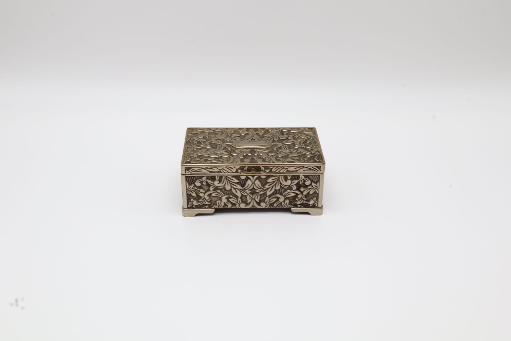 Mid-Century Silver-Plated Repousse box (c. 1970–1980) — detail view