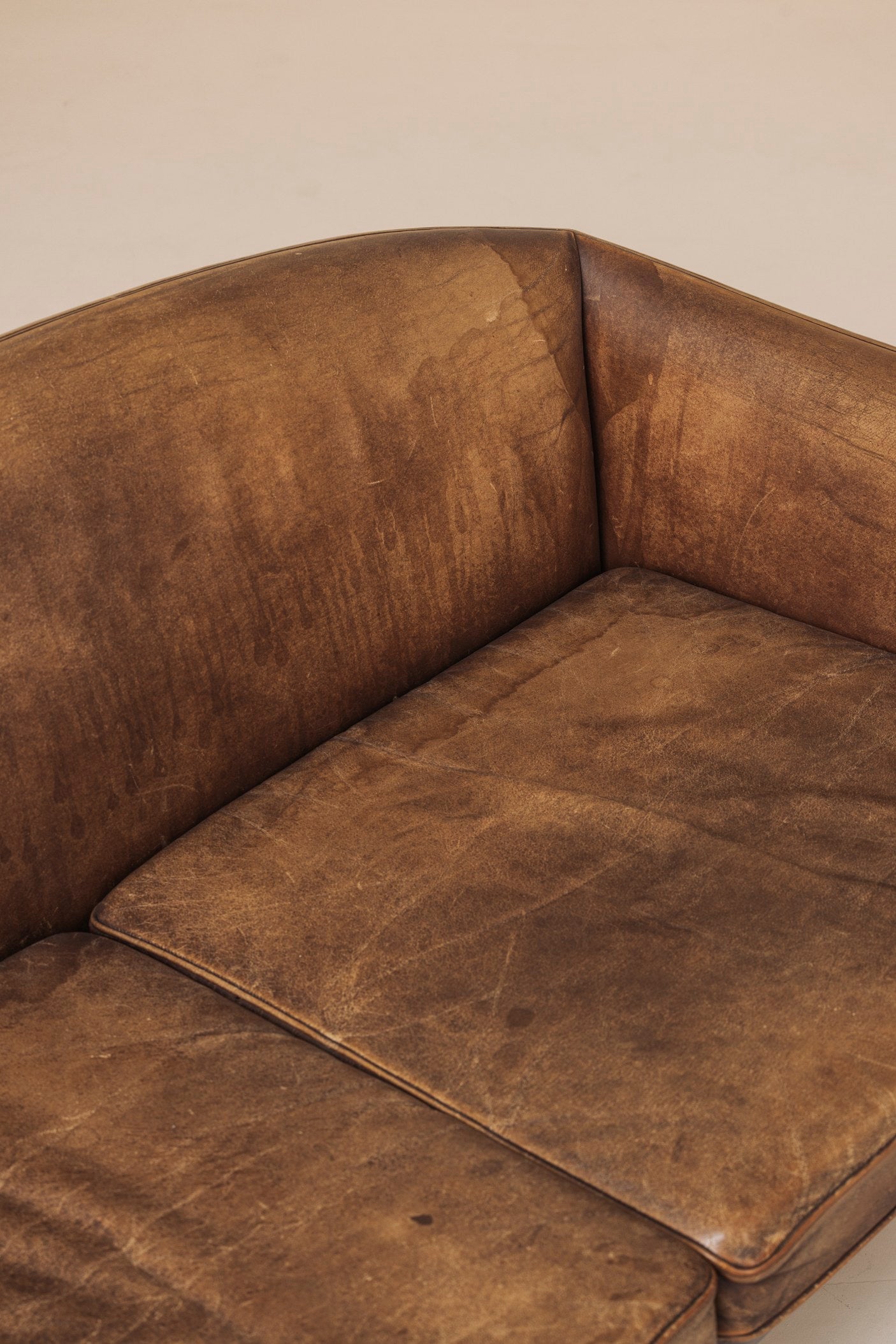 Rare V12 sofa by Illum Wikkelsø for Holger Christiansen, Denmark, 1960s — in context