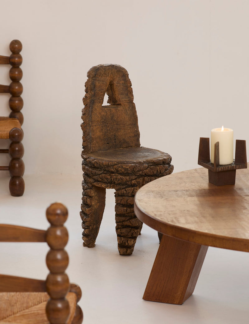 Small Artisanal Brutalist Chair in Solid Palm Tree C. 1970 — close-up of textured palm tree seat