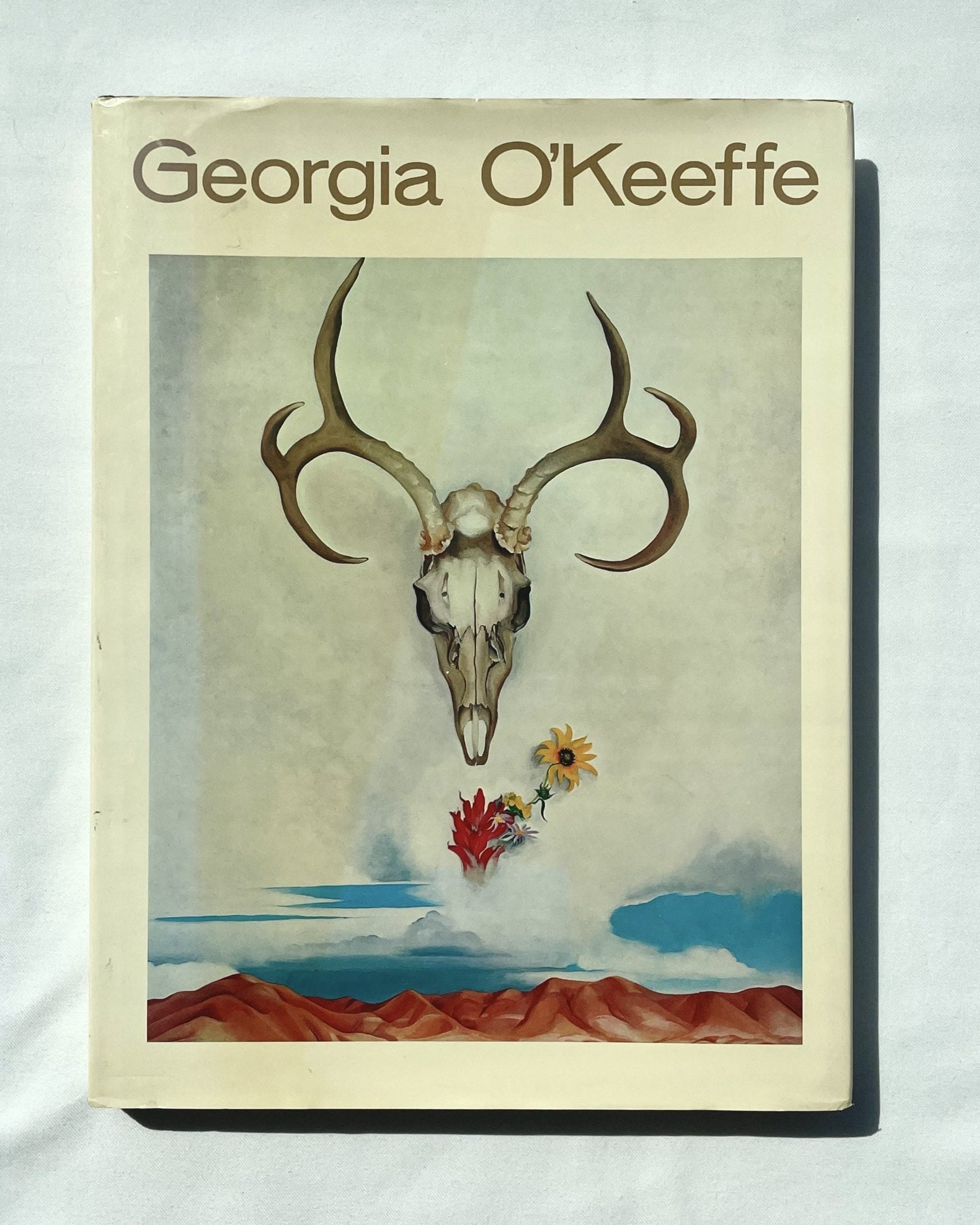 Book Georgia O'Keeffe by Tafelgeluk | The Oblist