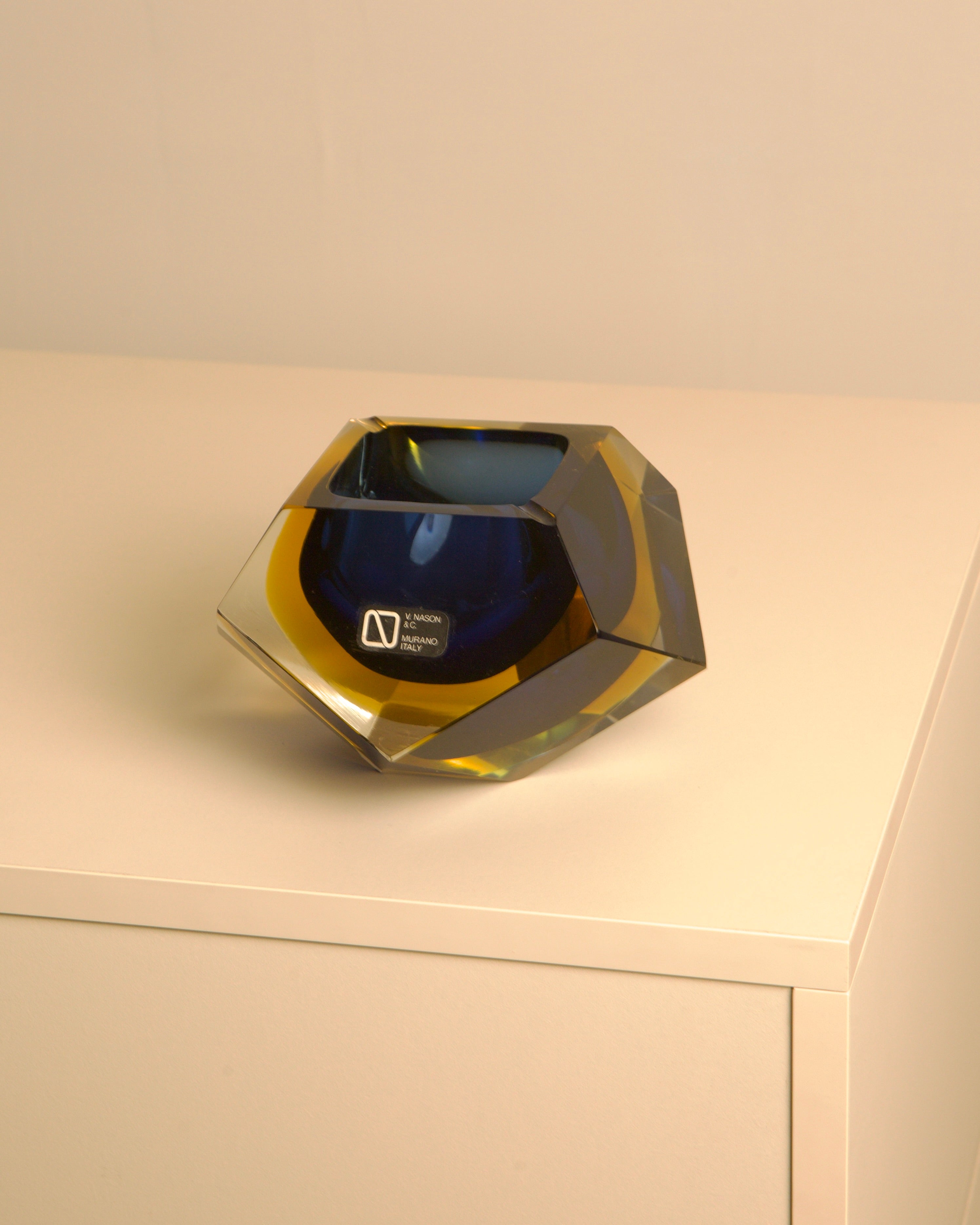 Large amber glass Diamant vide-poche bowl by Flavio Poli 1960s