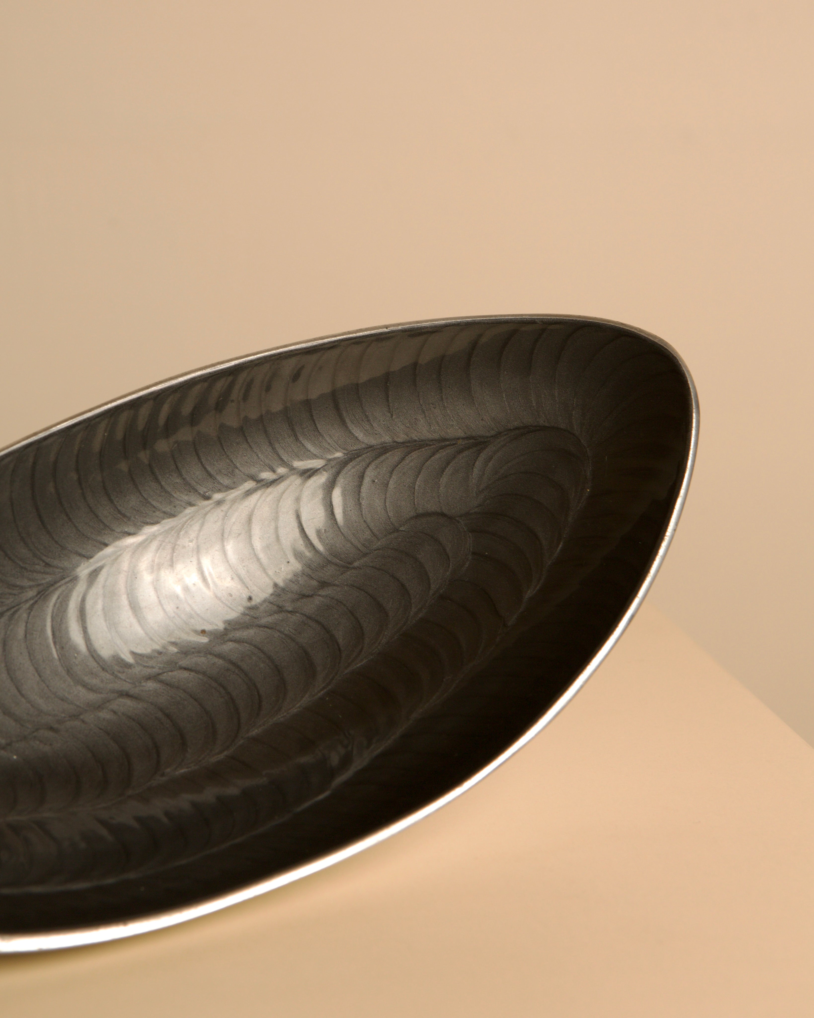 "Galassia" storage compartment in gray aluminum by Brandani 80's — close-up