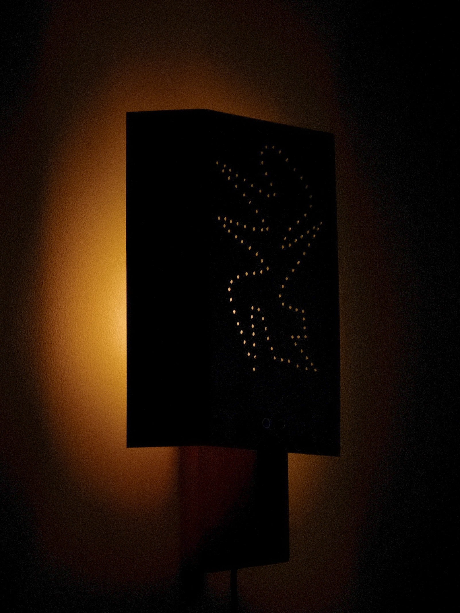 Wall Light 109 — detail view