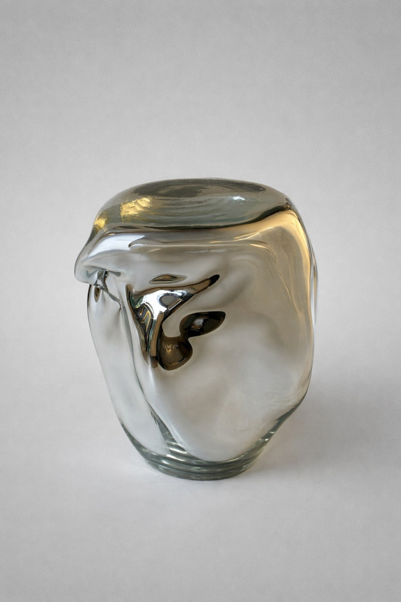 Wave Stool / Side Table XIV — close-up of transparent glass surface