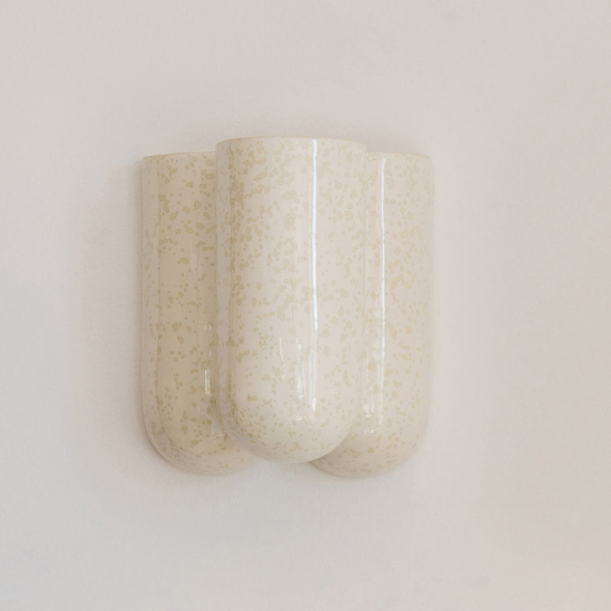 Wall Light Moor Pearl - The Oblist
