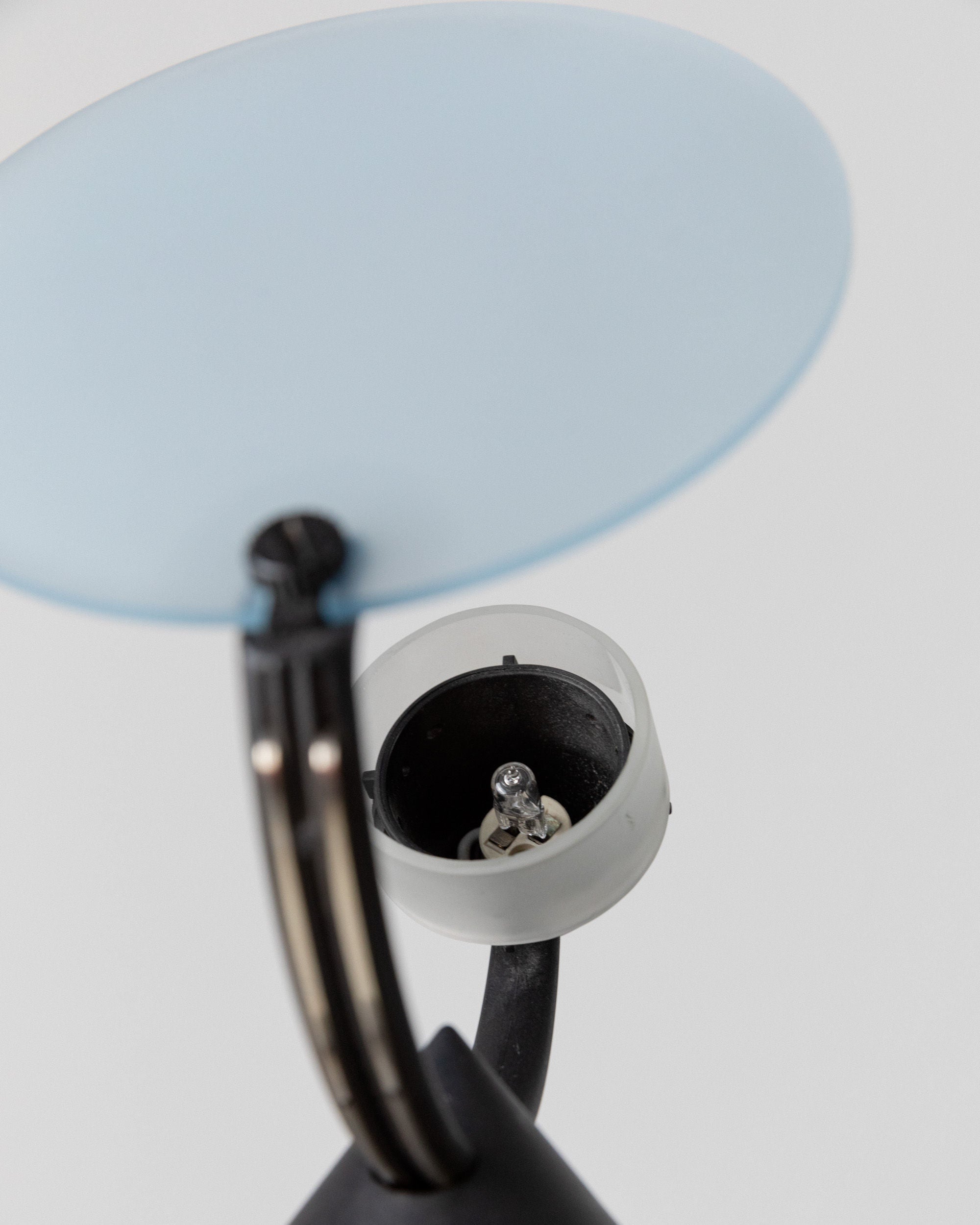 Table Lamp by Lamperti model Sestante, Italy 1980s — close-up of blue glass shade and base details