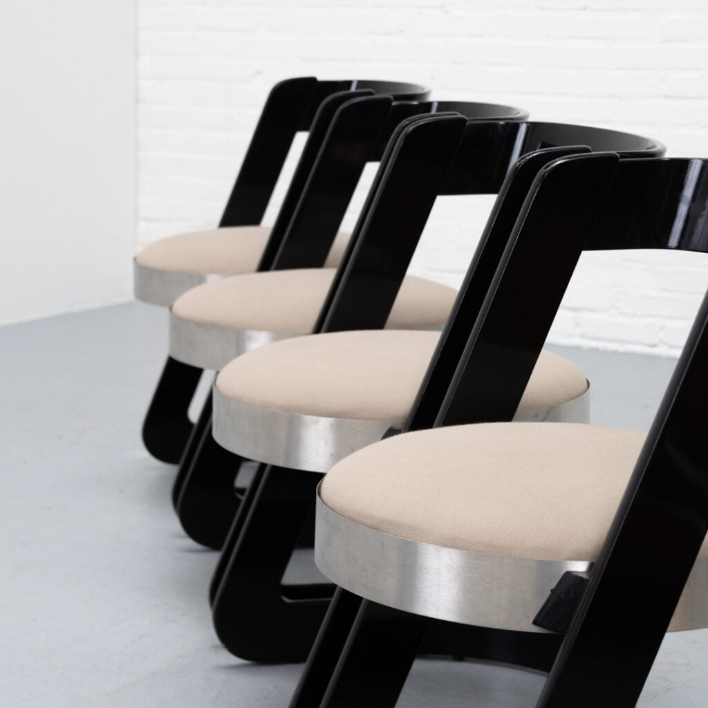 Willy Rizzo Dining Set 1970s — close-up