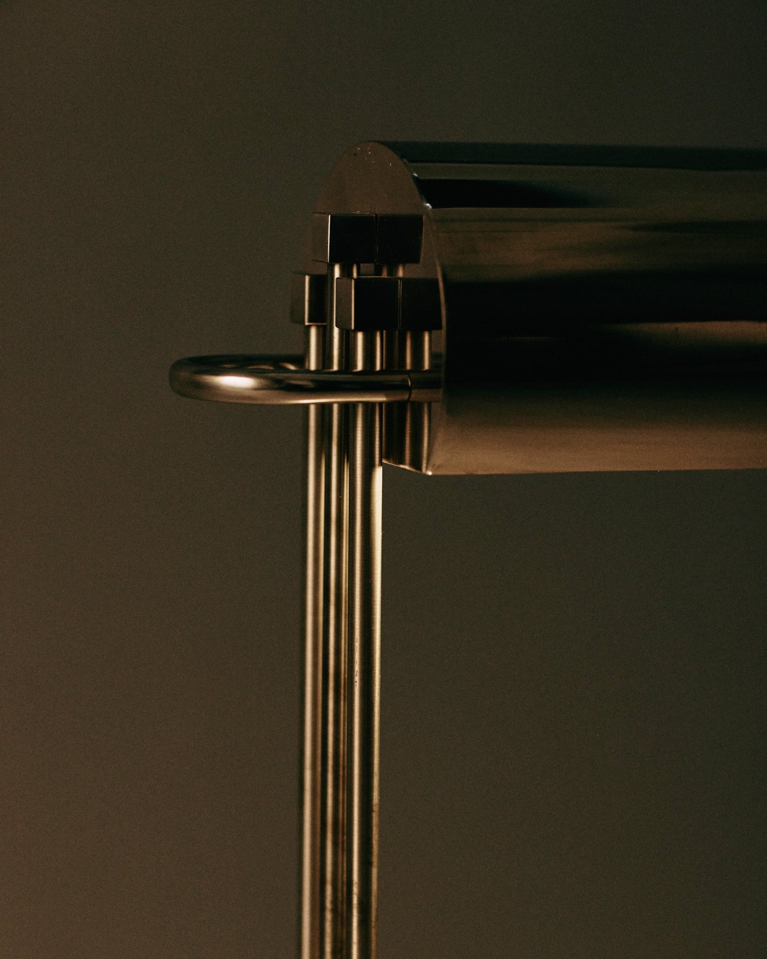 Marcel Breuer Art Deco Lamp, Paris 1925 — detail view