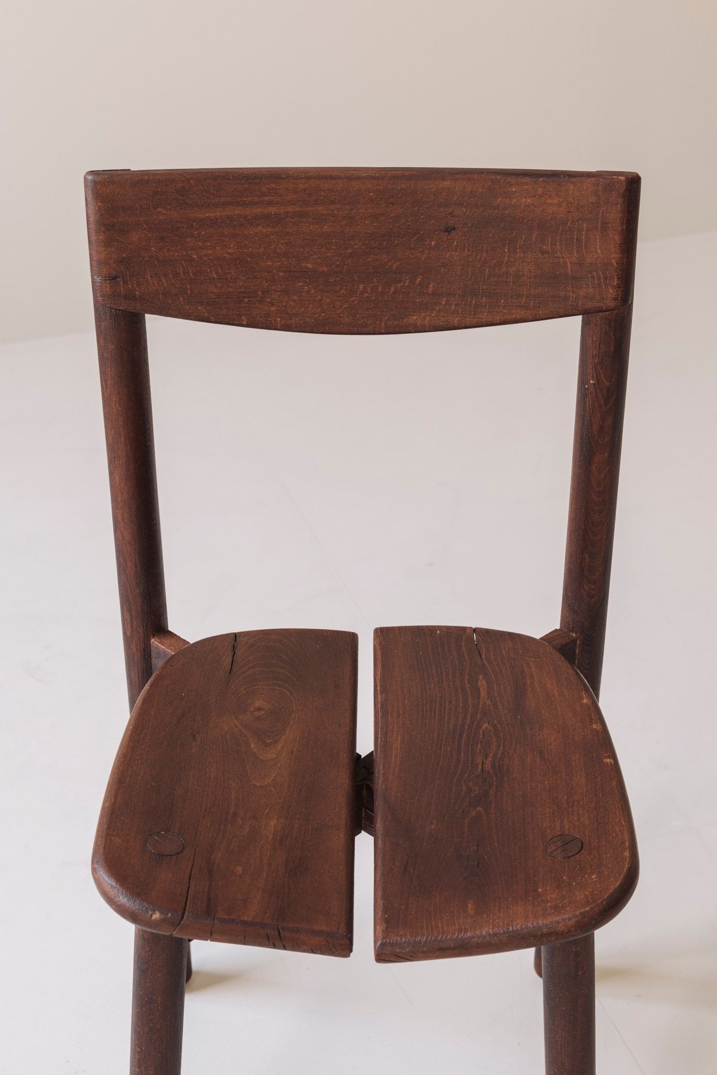 A rare and highly sculptural set dining chairs by Pierre Gautier-Delaye, France 1960s — view 9