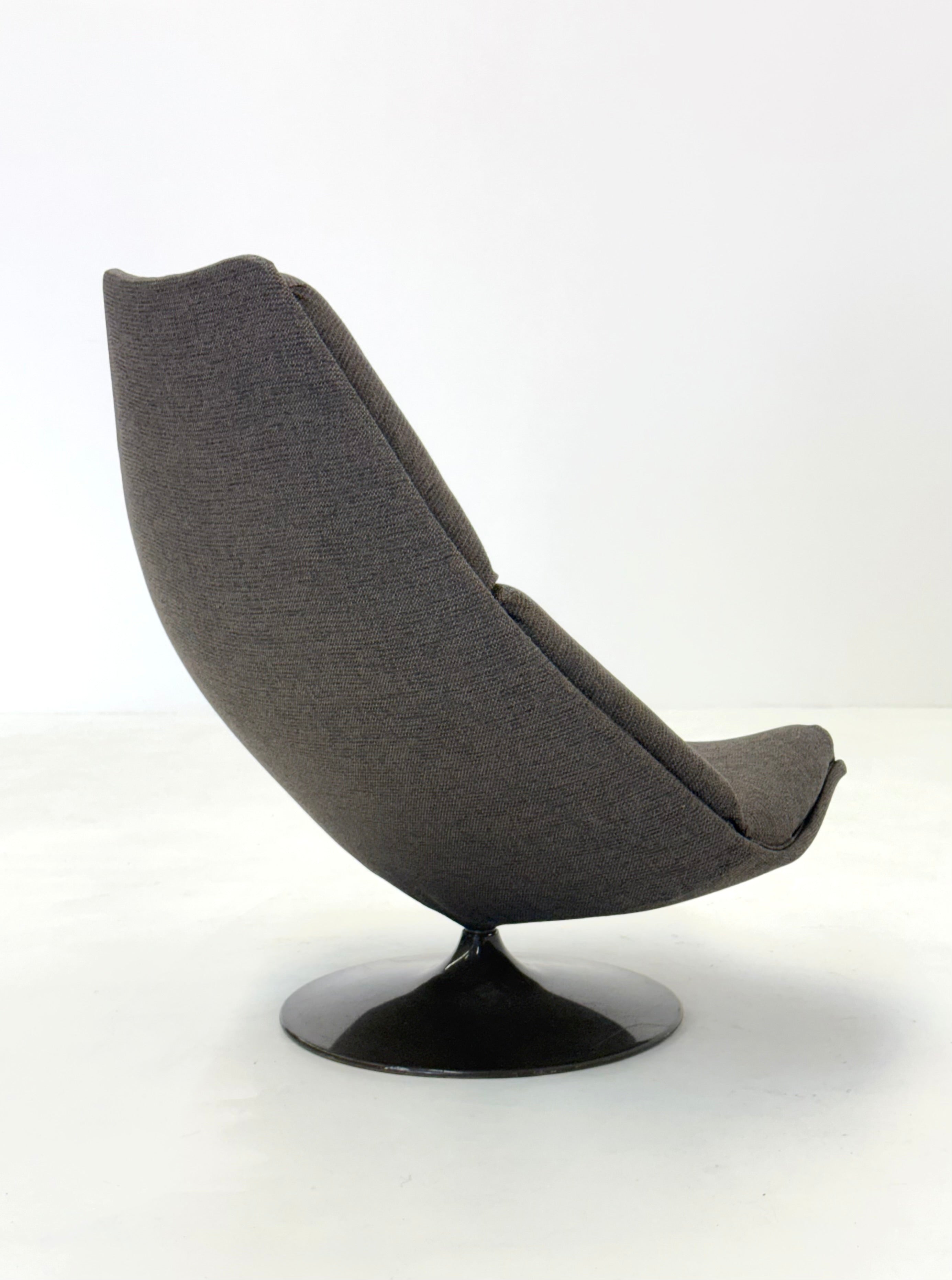 Artifort F510 armchair by Geoffrey Harcourt — in context