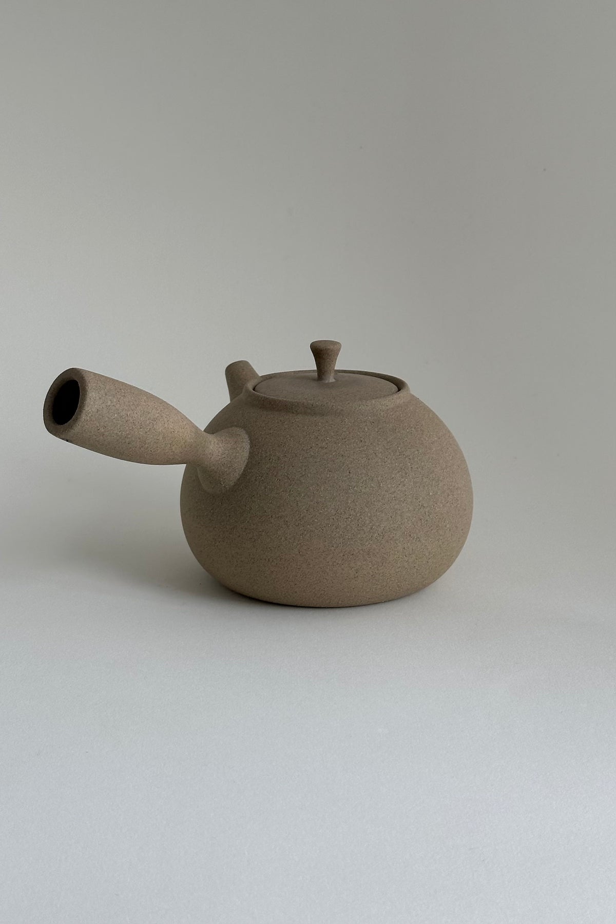 LIMINALIA sidehandle teapot — in context