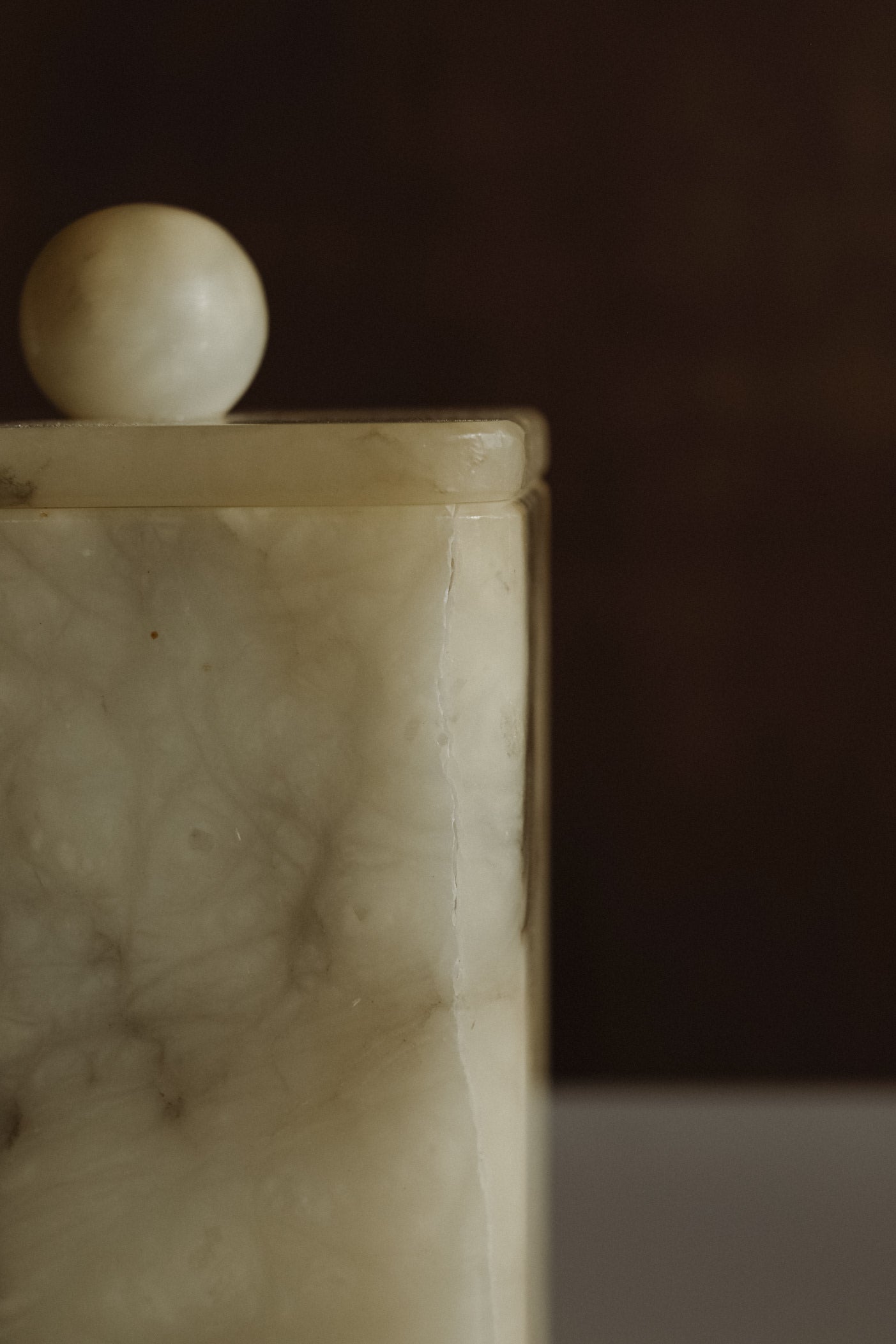 Vintage Onyx Jar — close-up of onyx texture and lid
