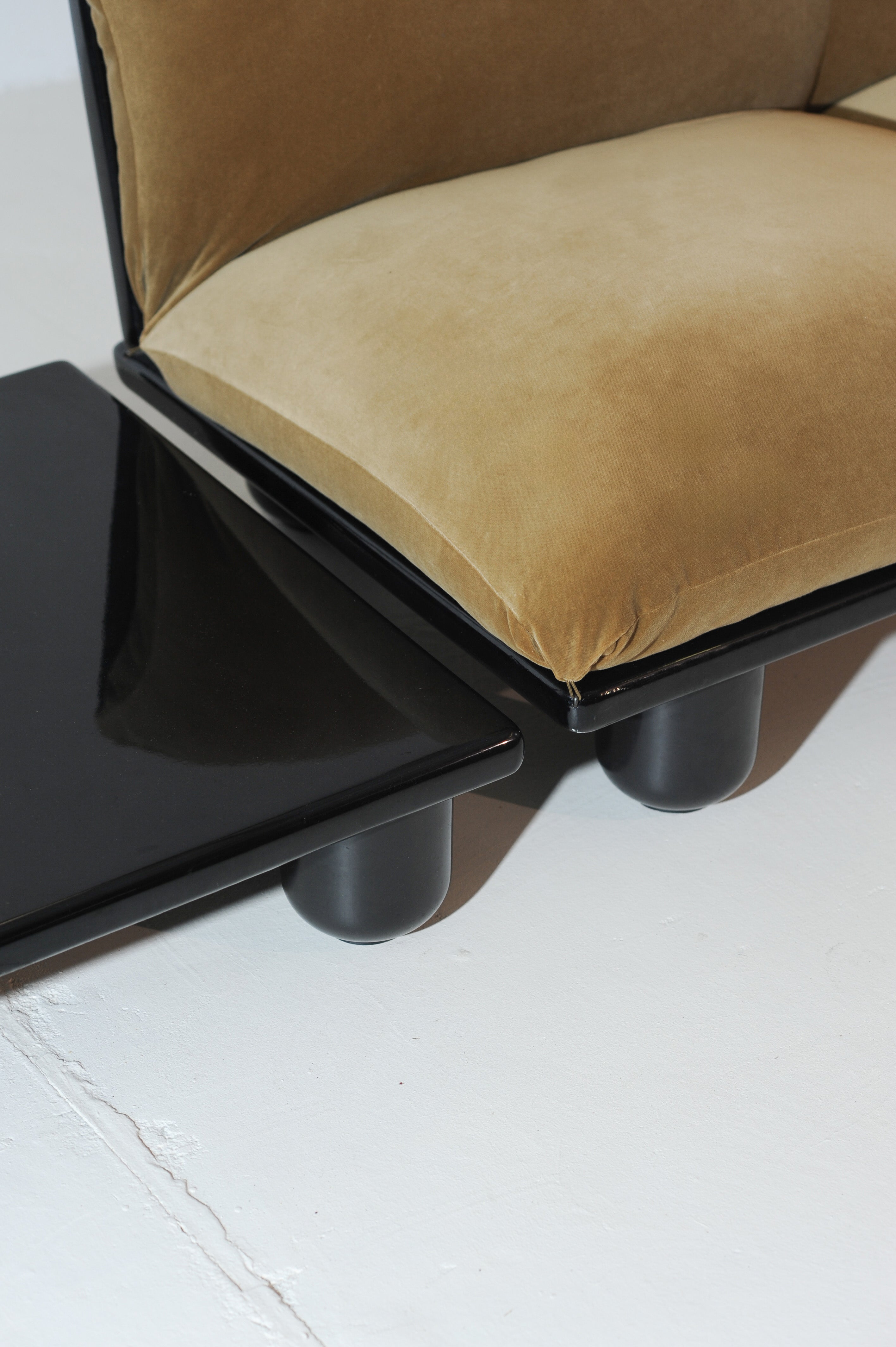 Carlo Bartoli Sofa and Table, Italy 1972