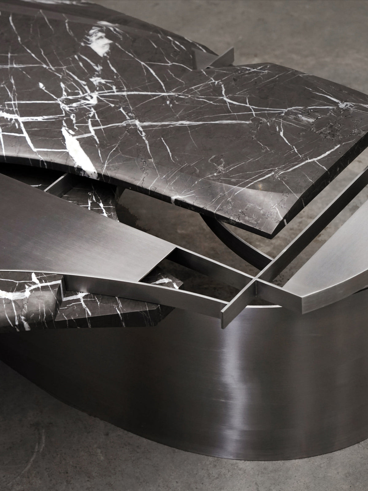 CX1 — Sculptural Coffee Table. Limited edition 8 + 1 AP — detail view