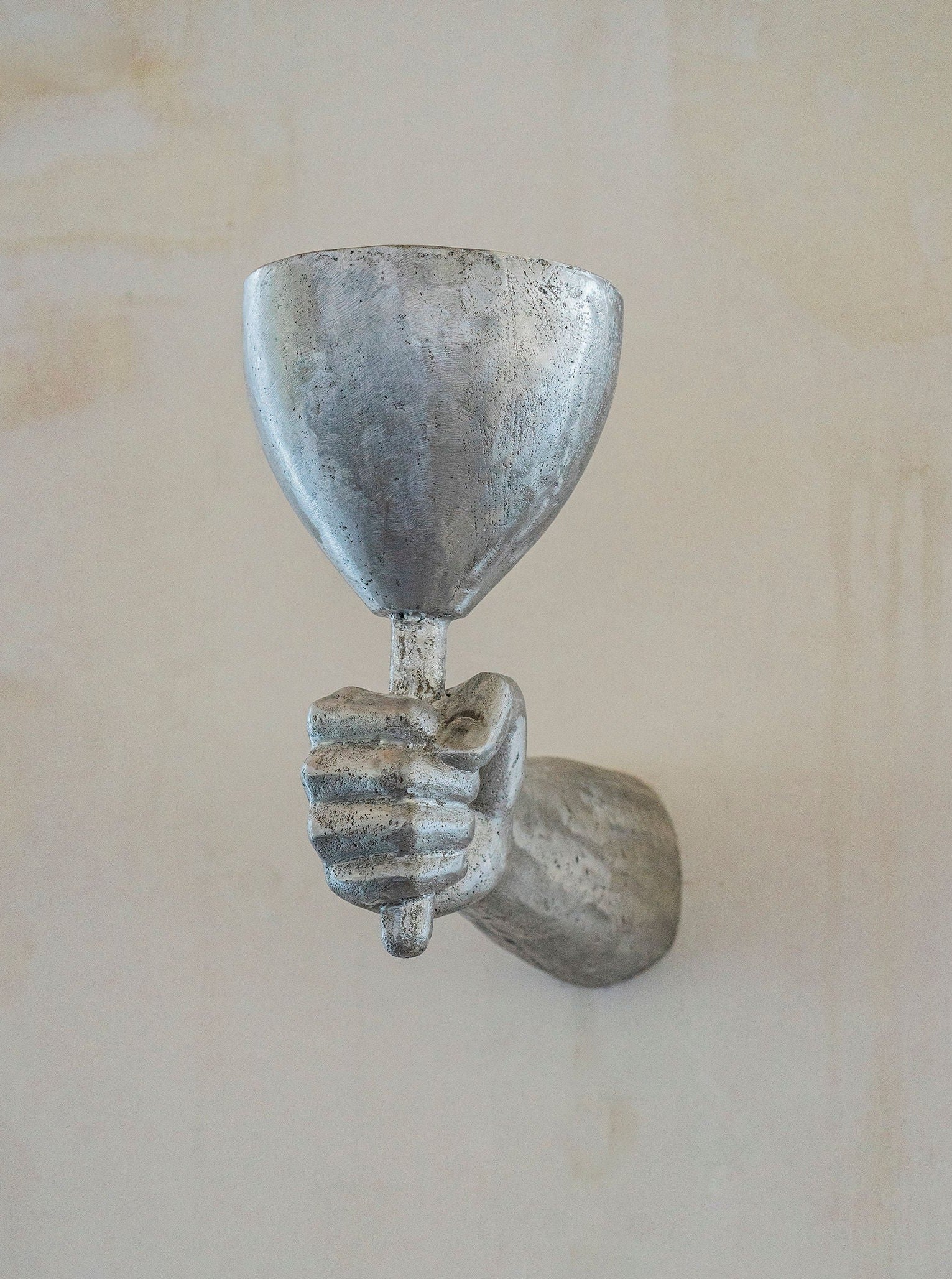 Aluminium Dracula Wall Sconce — detail view