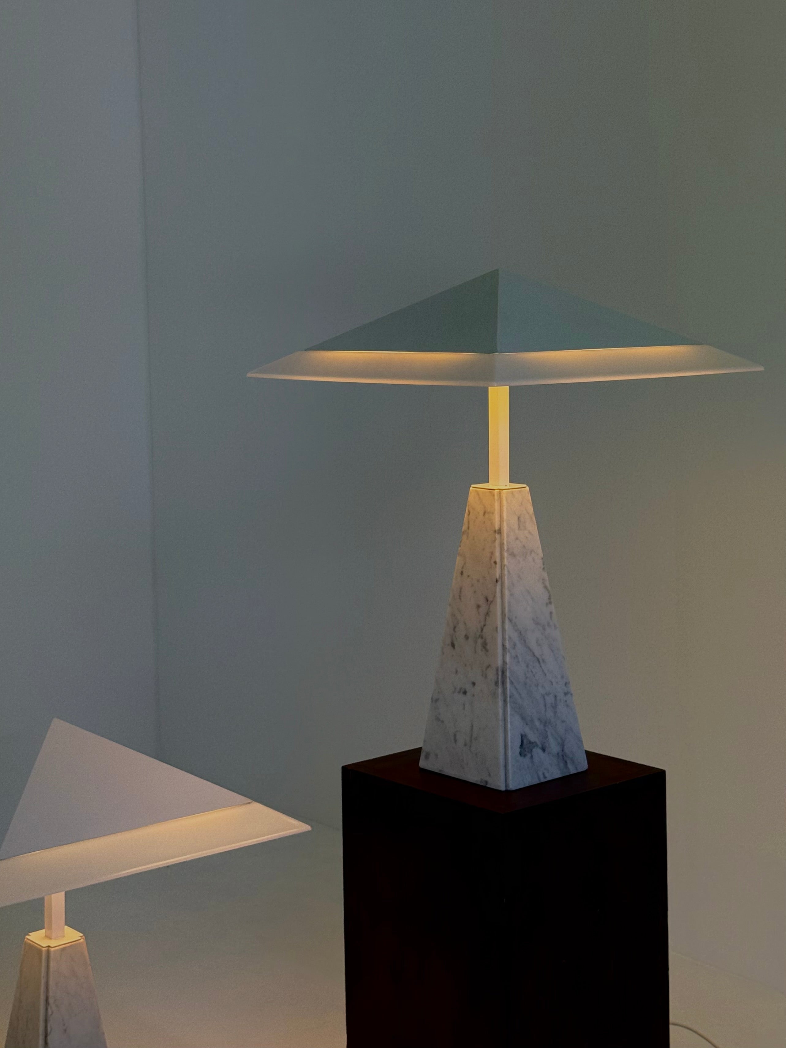 Abat Jour Table Lamp by Cini Boeri for Arteluce — in context