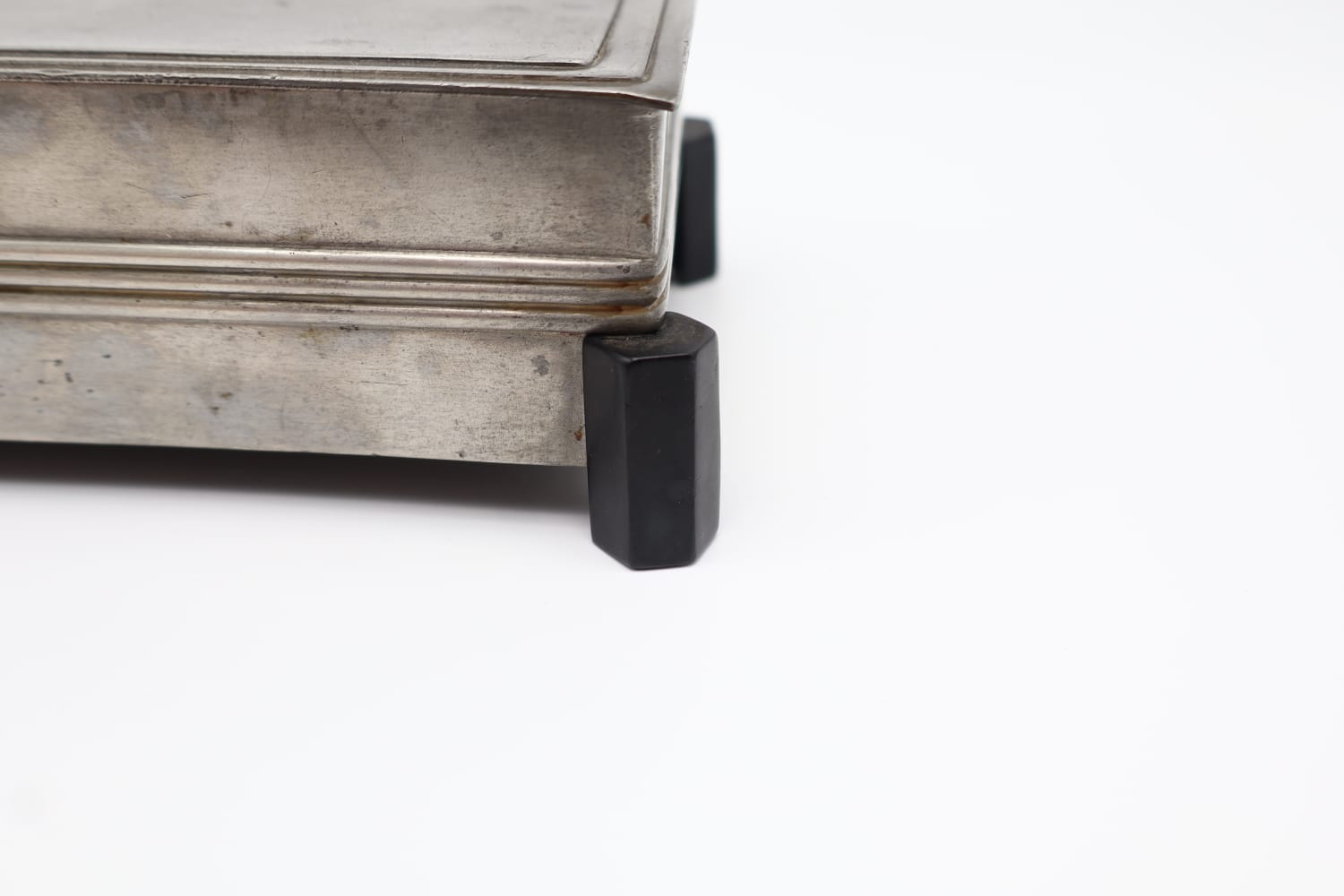 Antique George V Sterling Silver ‘Treasury’ Inkstand (c. 1910–1936) — alternate view