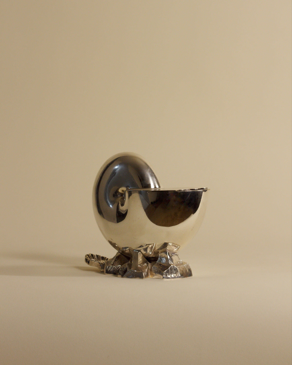 Nautilus Shell Silver-Plated Spoon Warmer by Mansión Luna | The Oblist