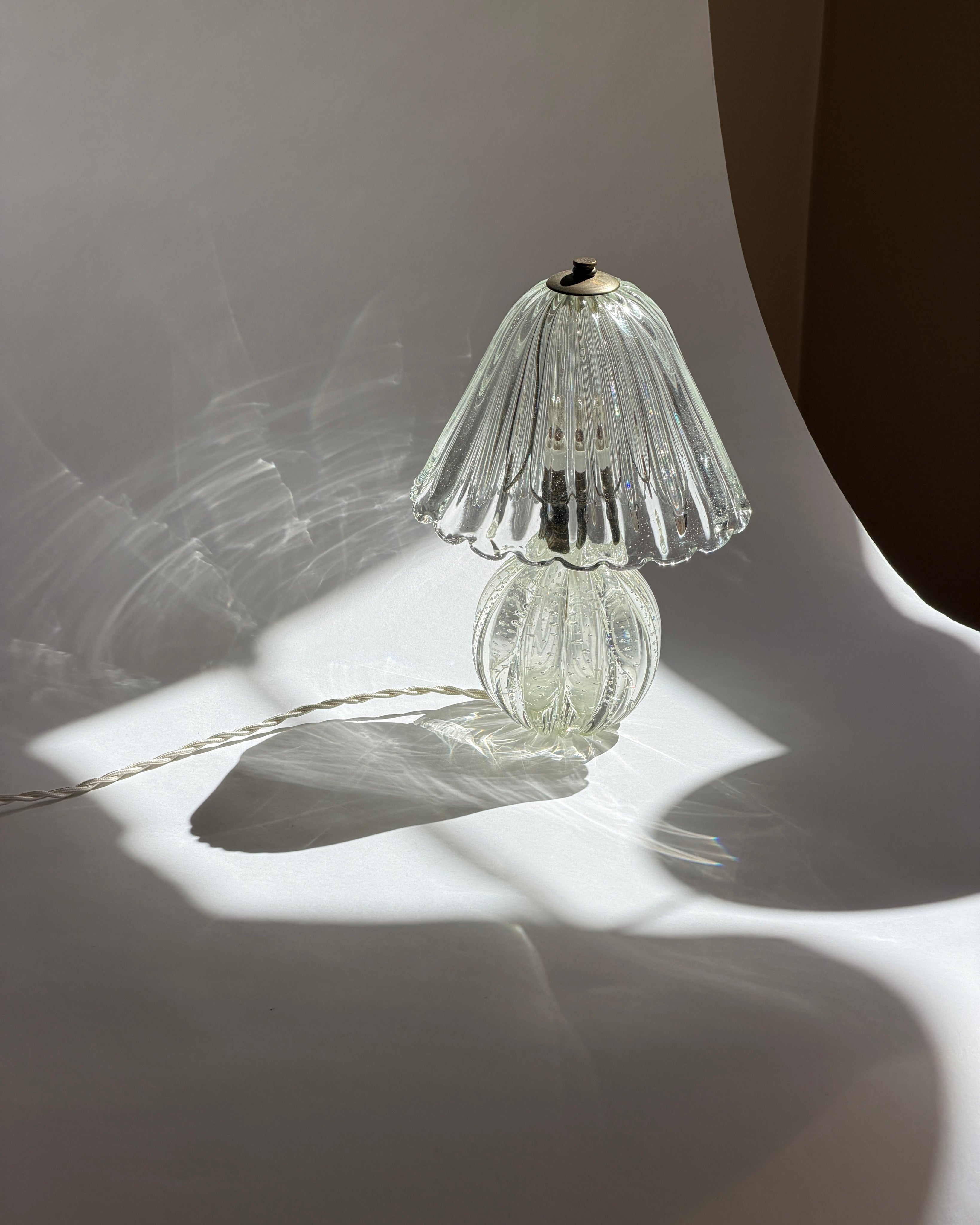 Vintage clear Murano glass table lamp  — detail view