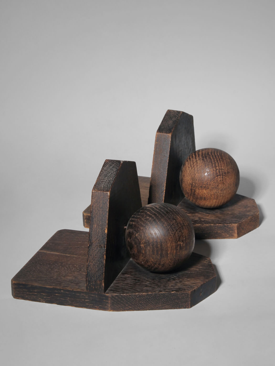 Art Deco Wooden Sphere Bookends, 1930s — close-up