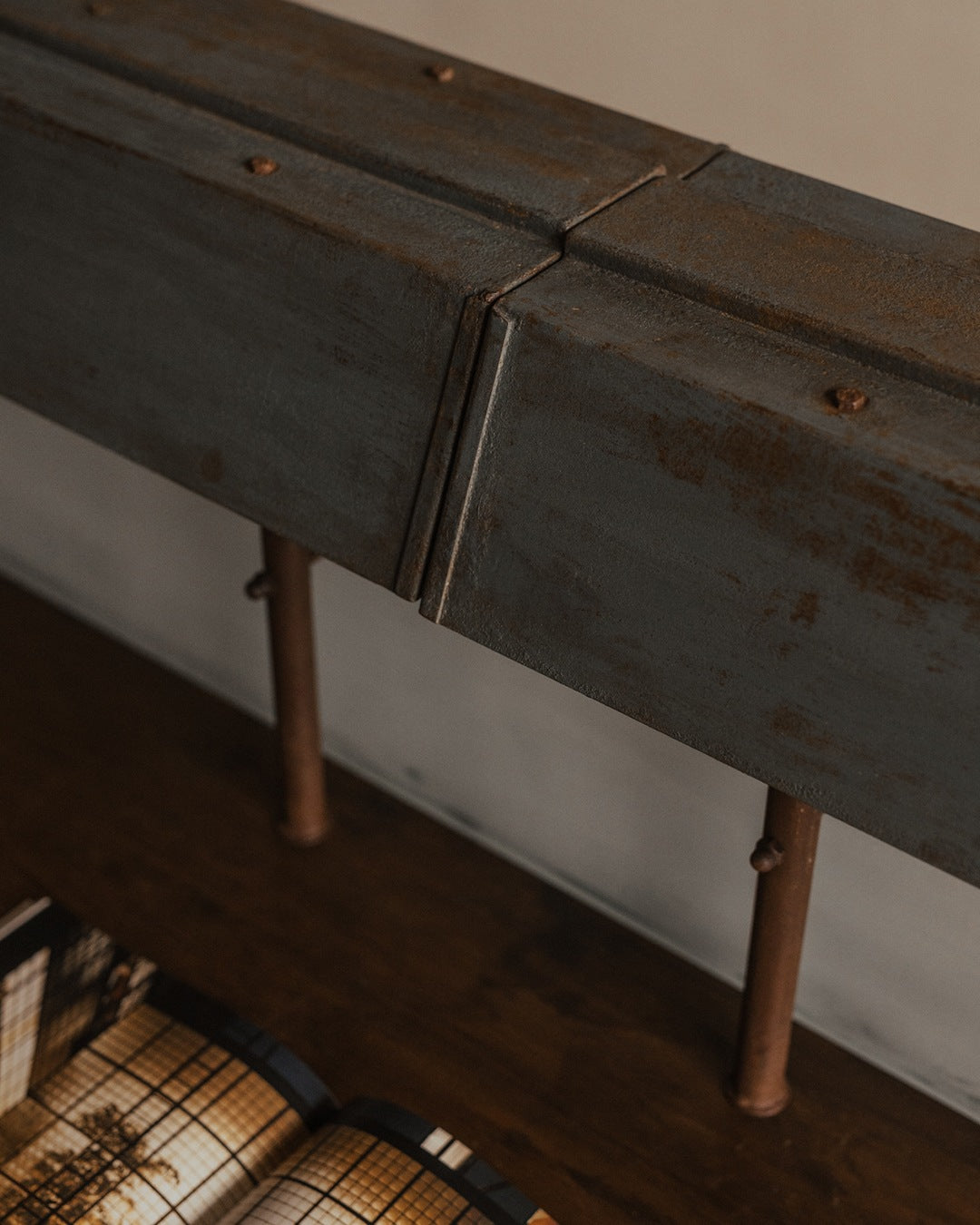 Pierre Jeanneret - Authentic PJ-TAT-08-B