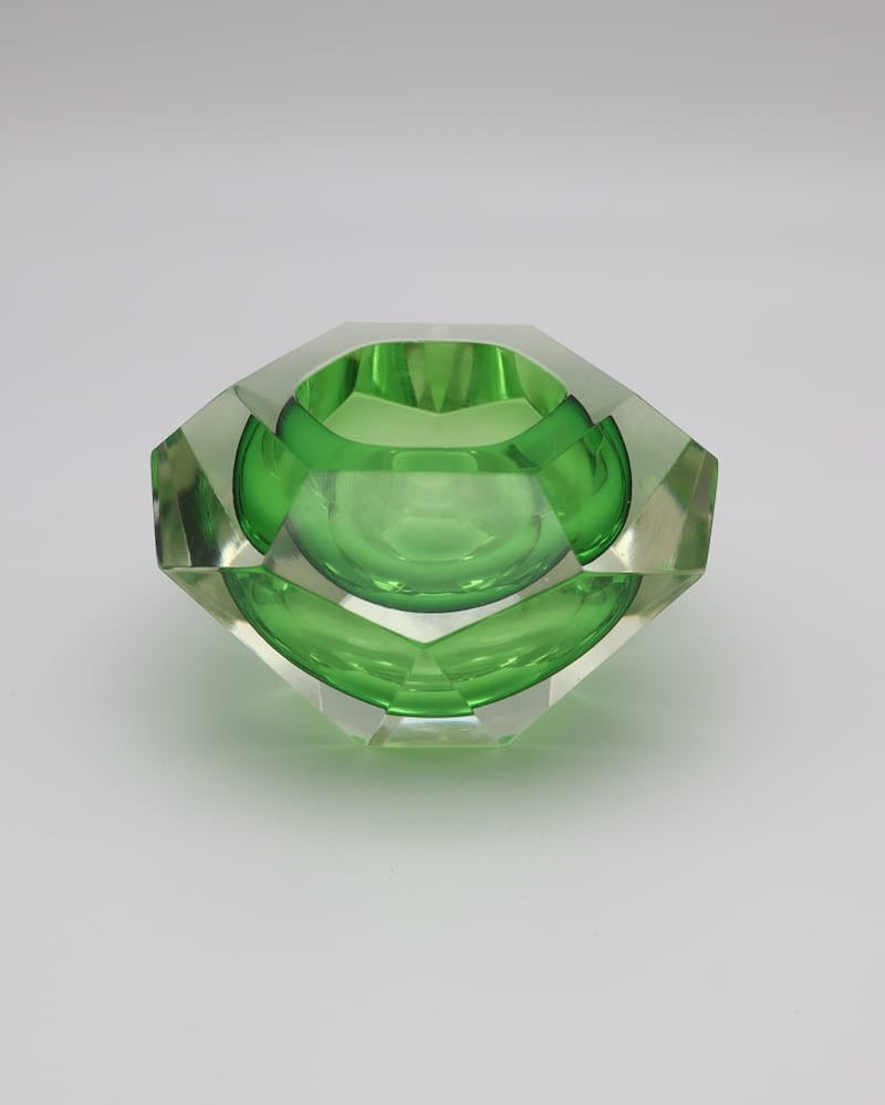 Mid-Century Murano 'Sommerso' Faceted Glass Diamond Ashtray by Flavio Poli for Seguso, 196 by Forma Finds