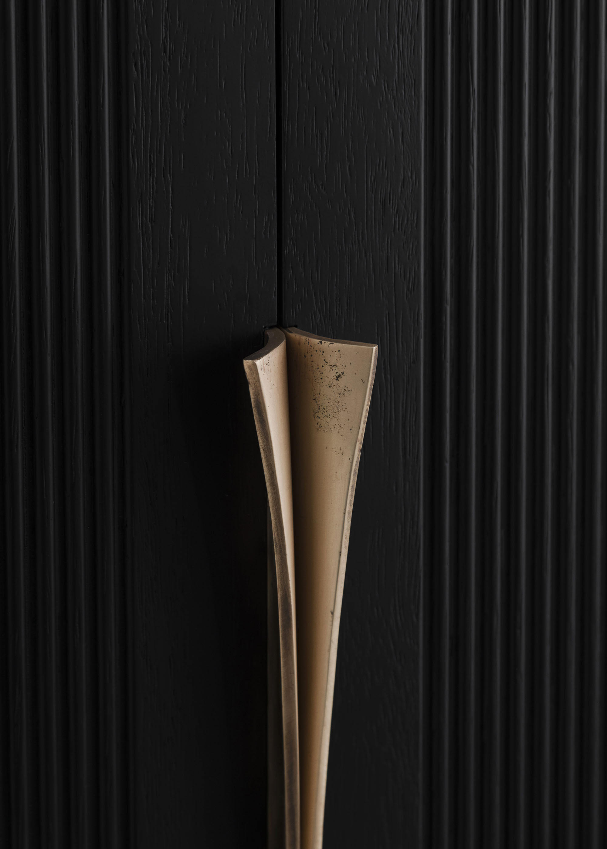 PERFIDIA_01 Bar Cabinet in Solid Wood and Casted Bronze Details — lifestyle setting