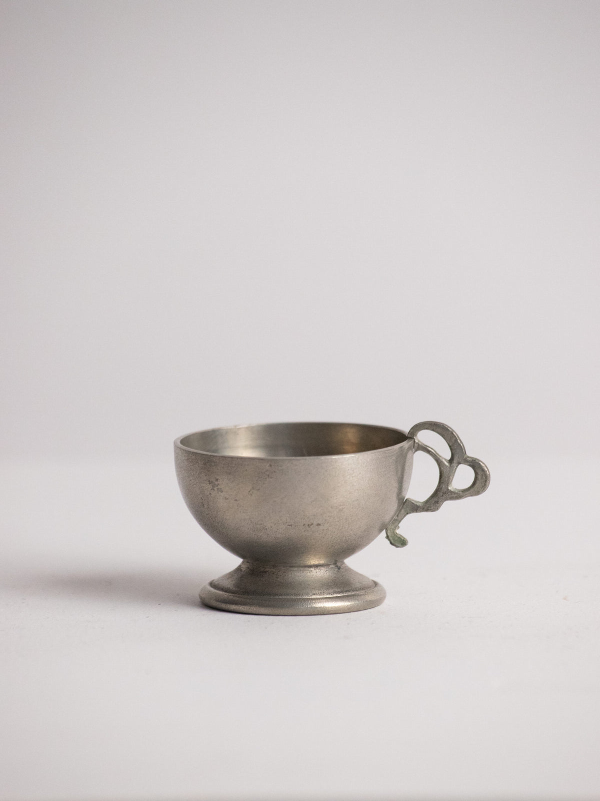 Six Footed Pewter Punch Cups, Triple-Loop Handles, Sweden 1977 — view 9