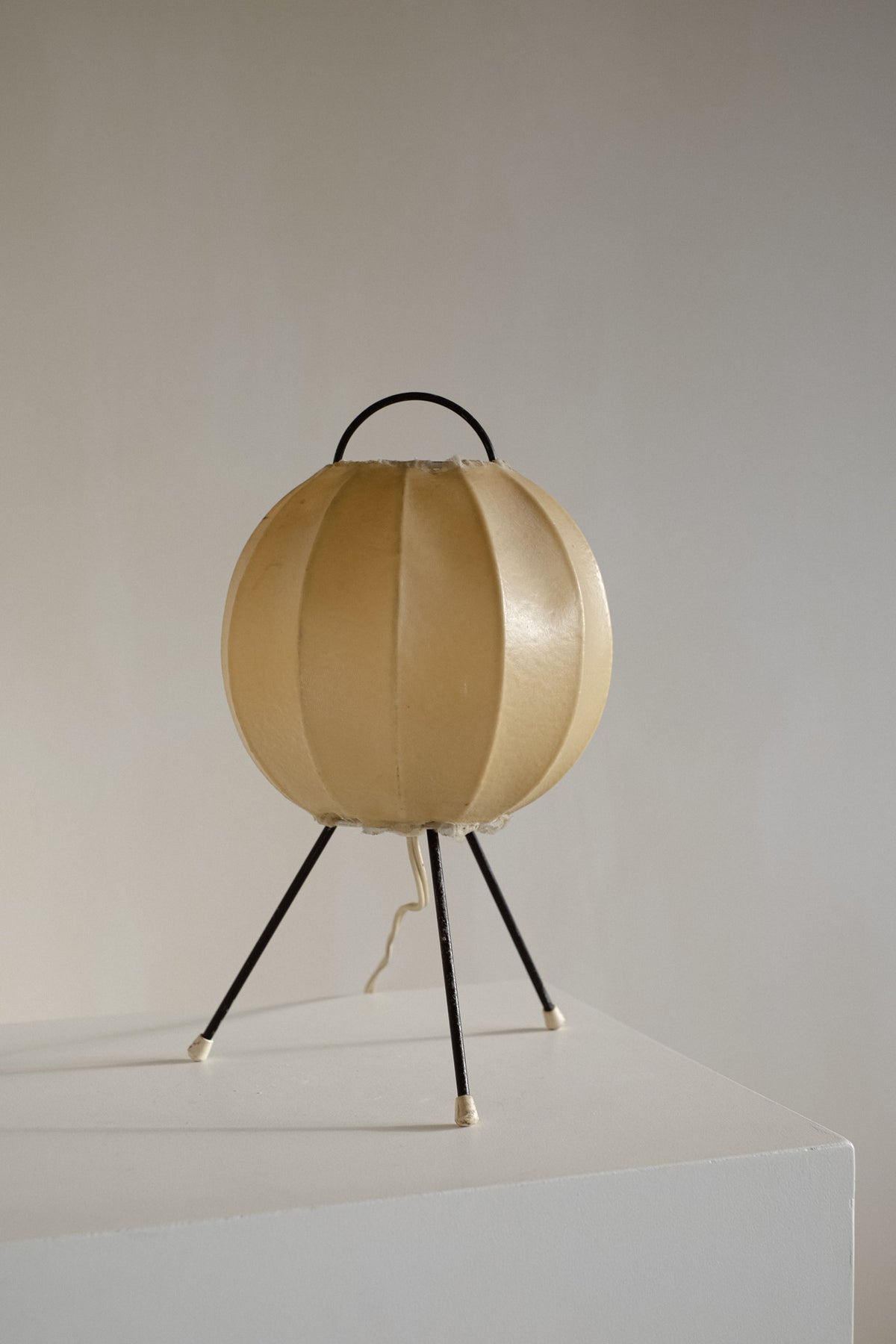 Cocoon Table Lamp — detail view