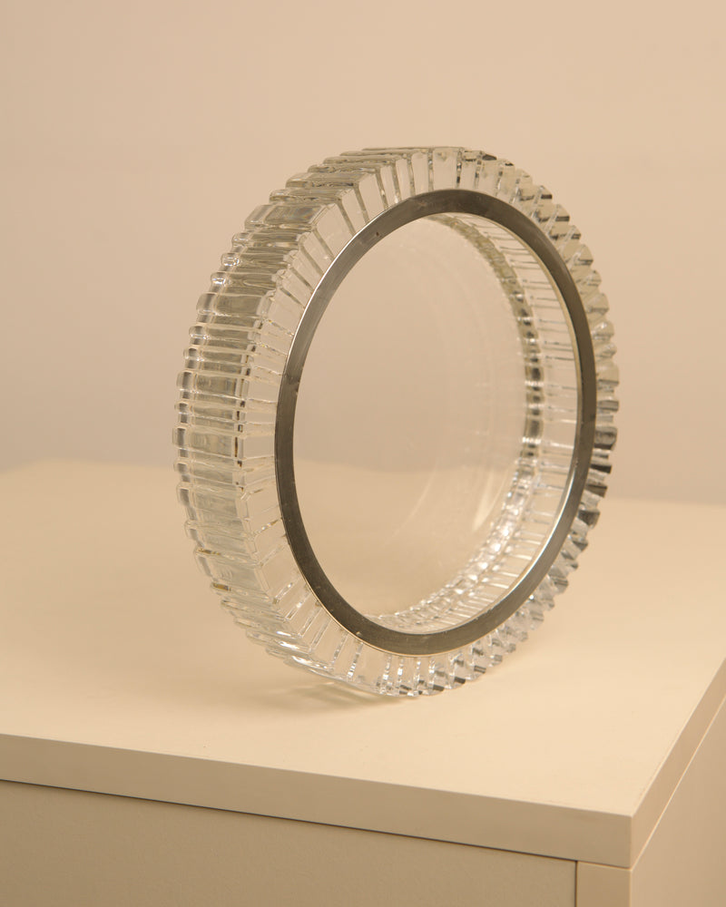 Circular crystal vide-poche by Arnolfo di Cambio profile view
